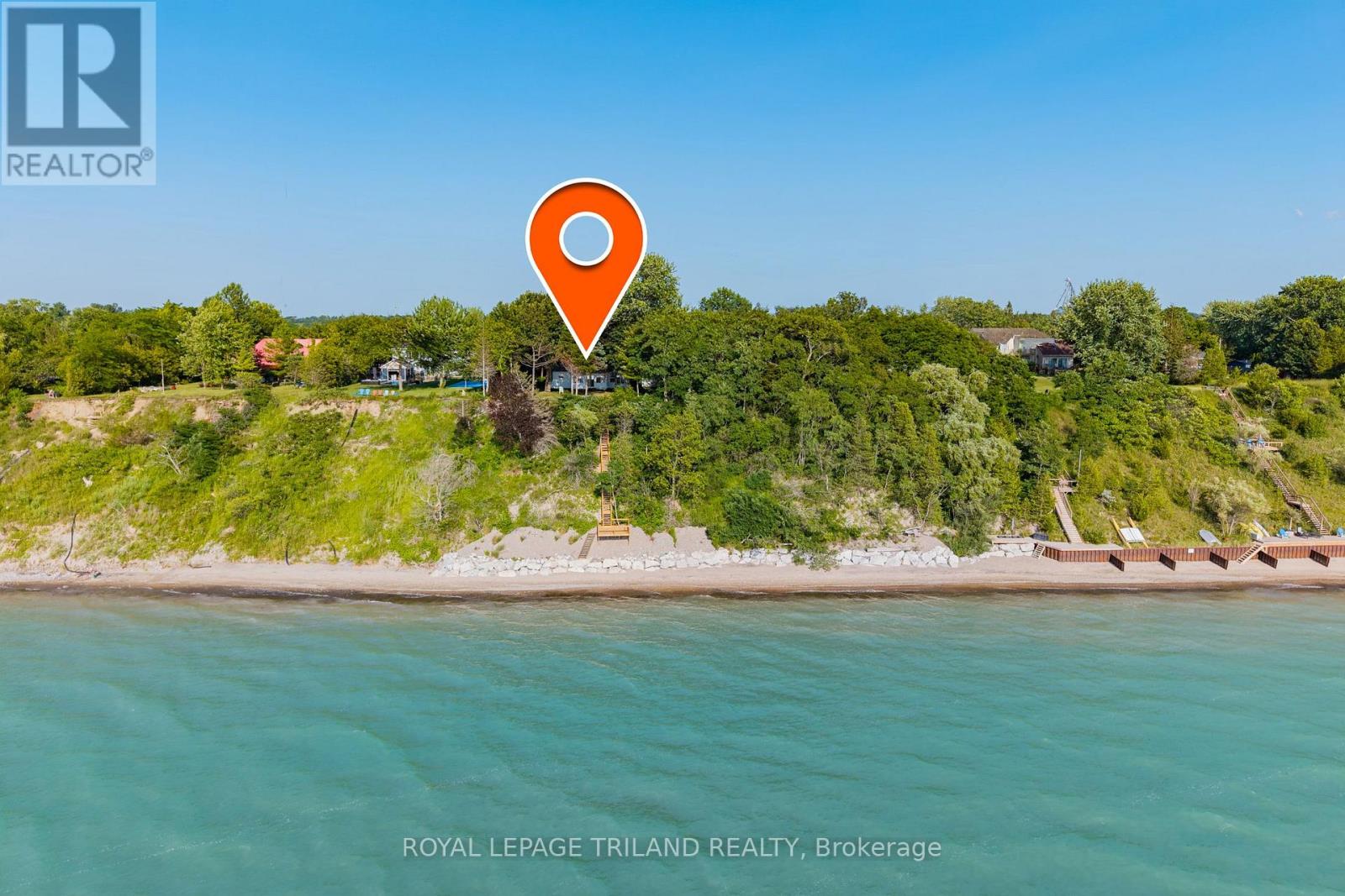 72443 Bluewater Highway Property Photo 2