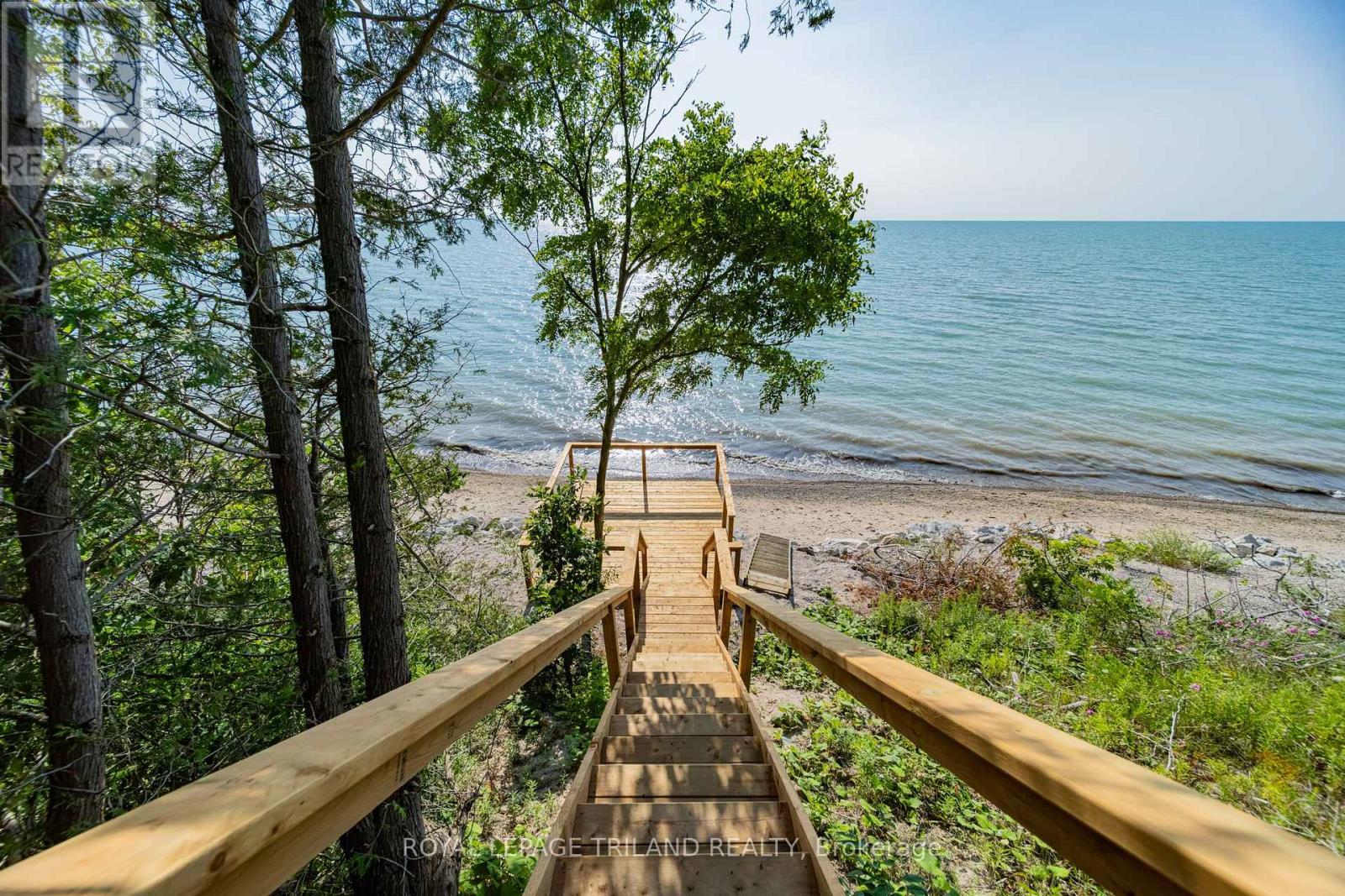 72443 Bluewater Highway Property Photo 8