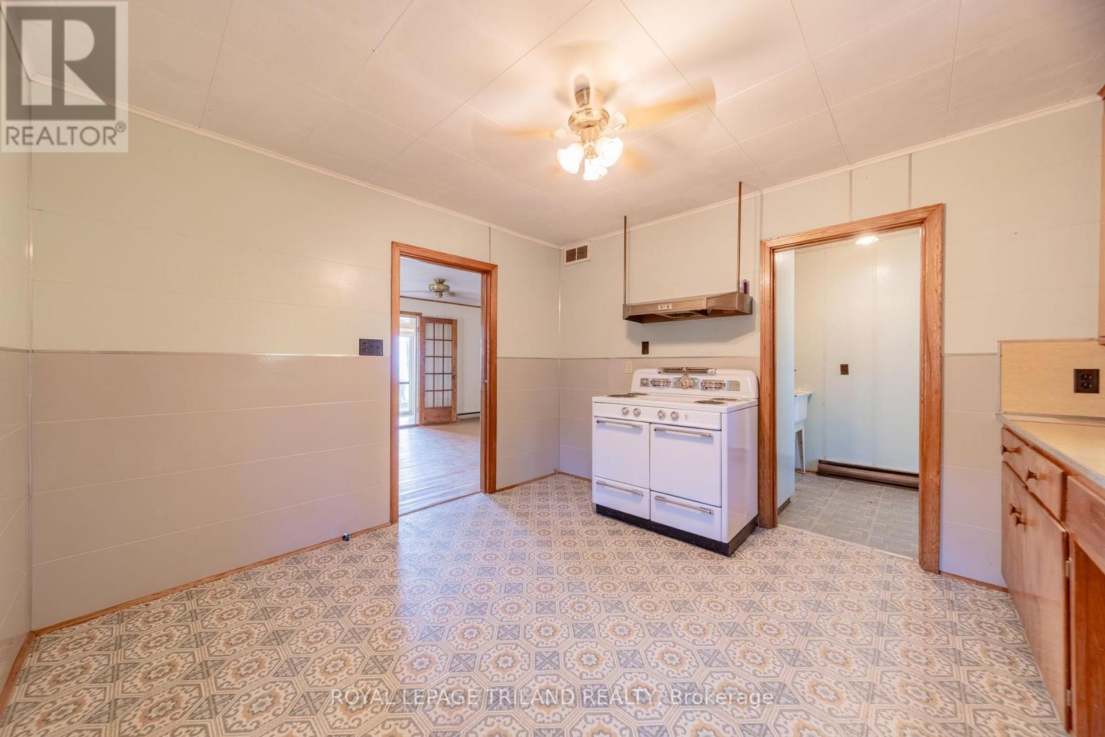 72443 Bluewater Highway Property Photo 21