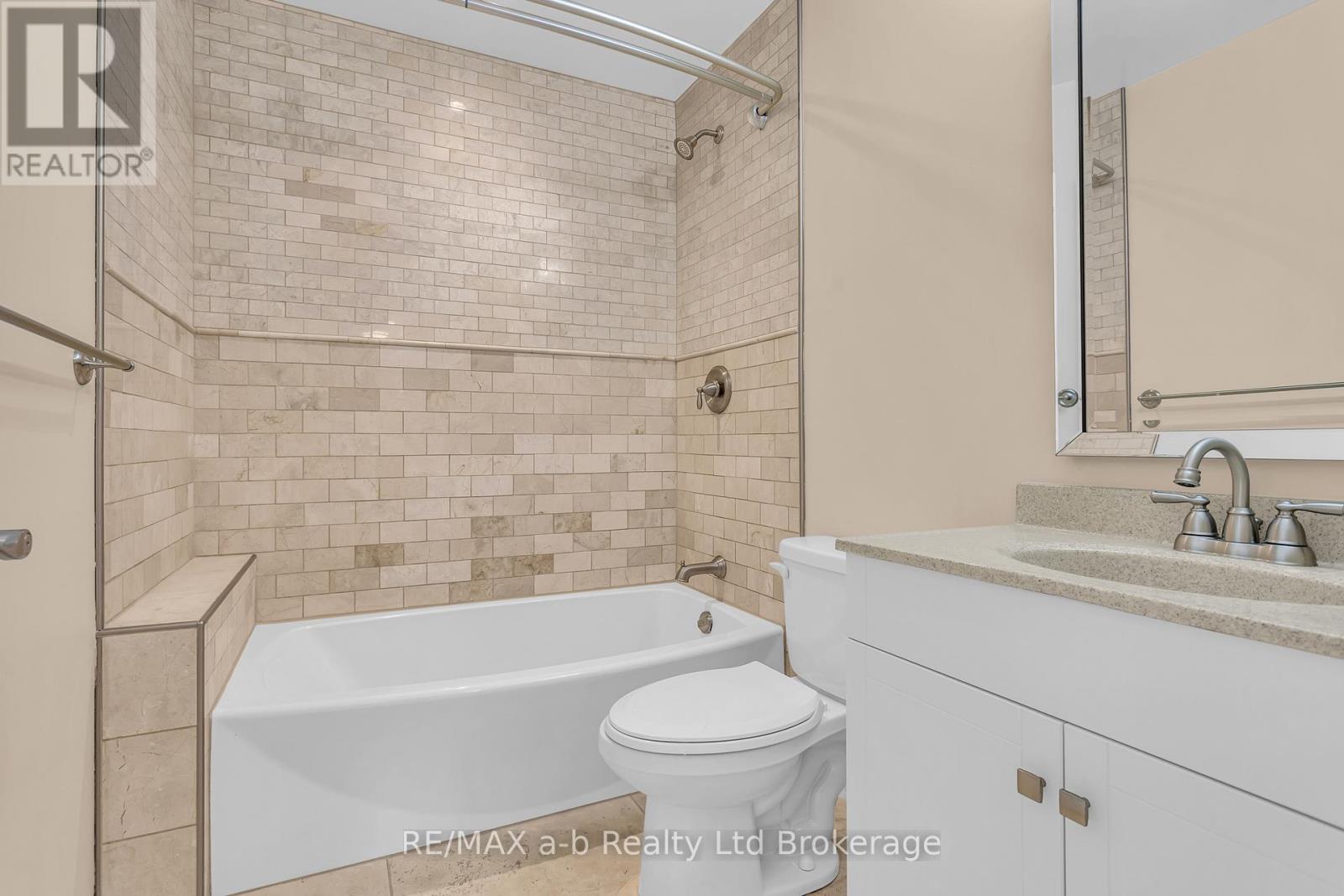 54 Pebble Beach Court Property Photo 17