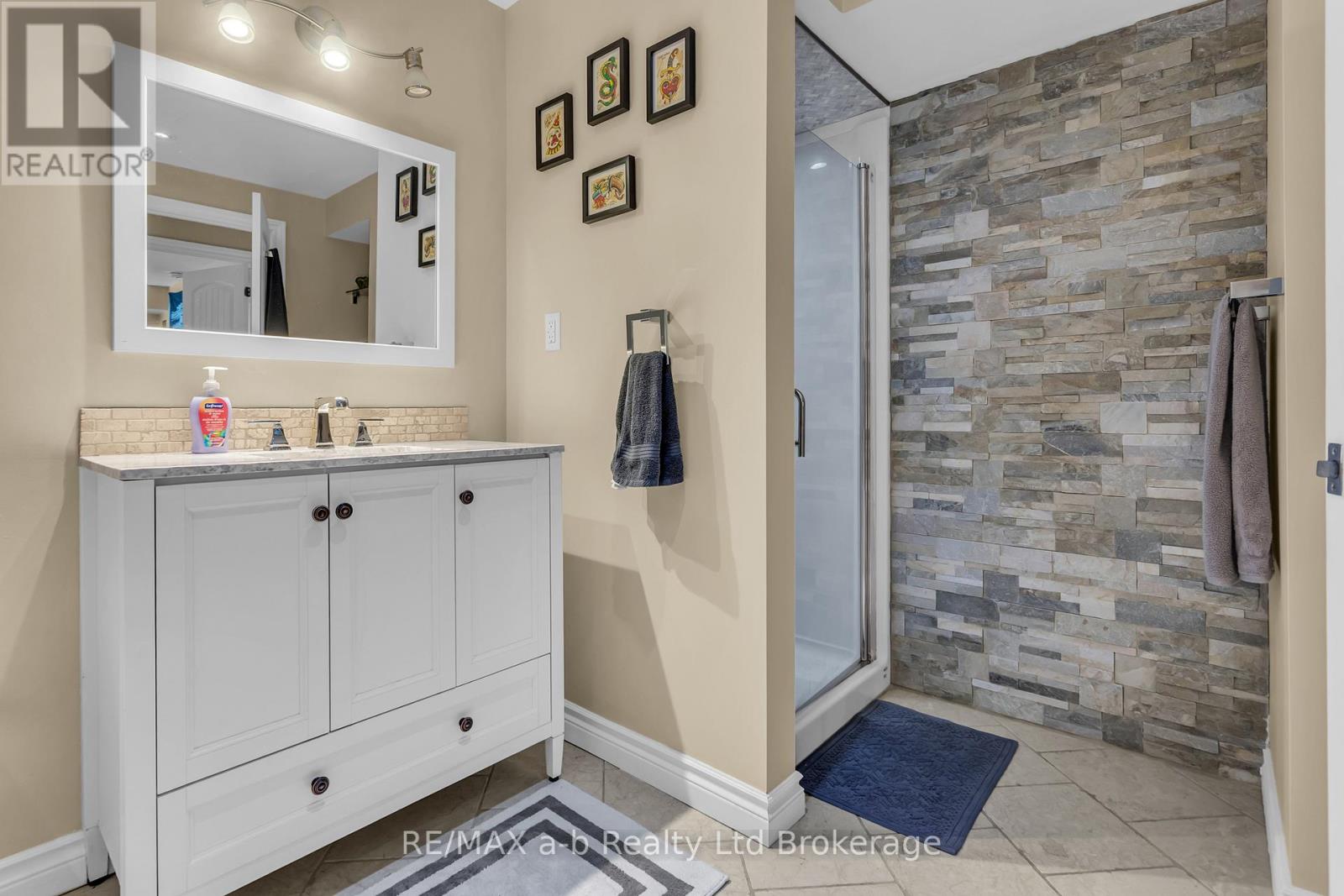 54 Pebble Beach Court Property Photo 25