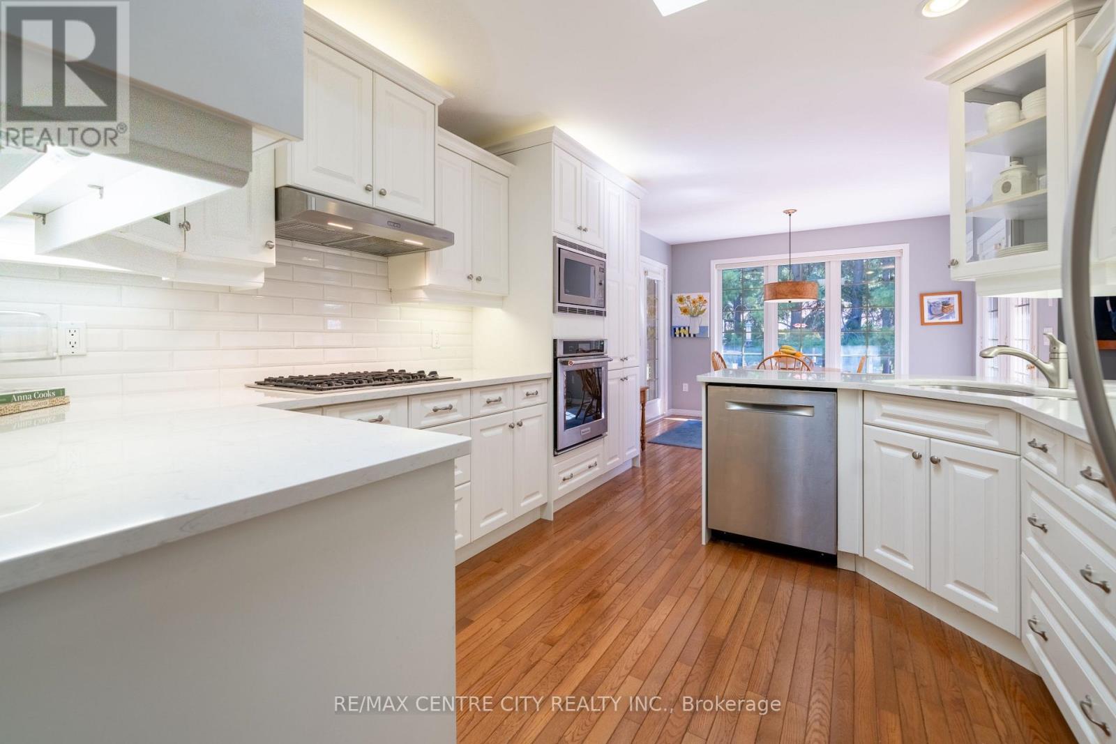 61 Aberdeen Drive Property Photo 15