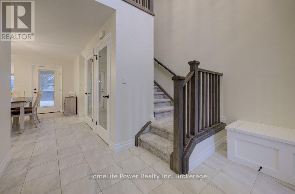 4 Livingston Drive Property Photo 6