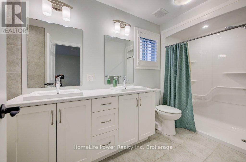 4 Livingston Drive Property Photo 29