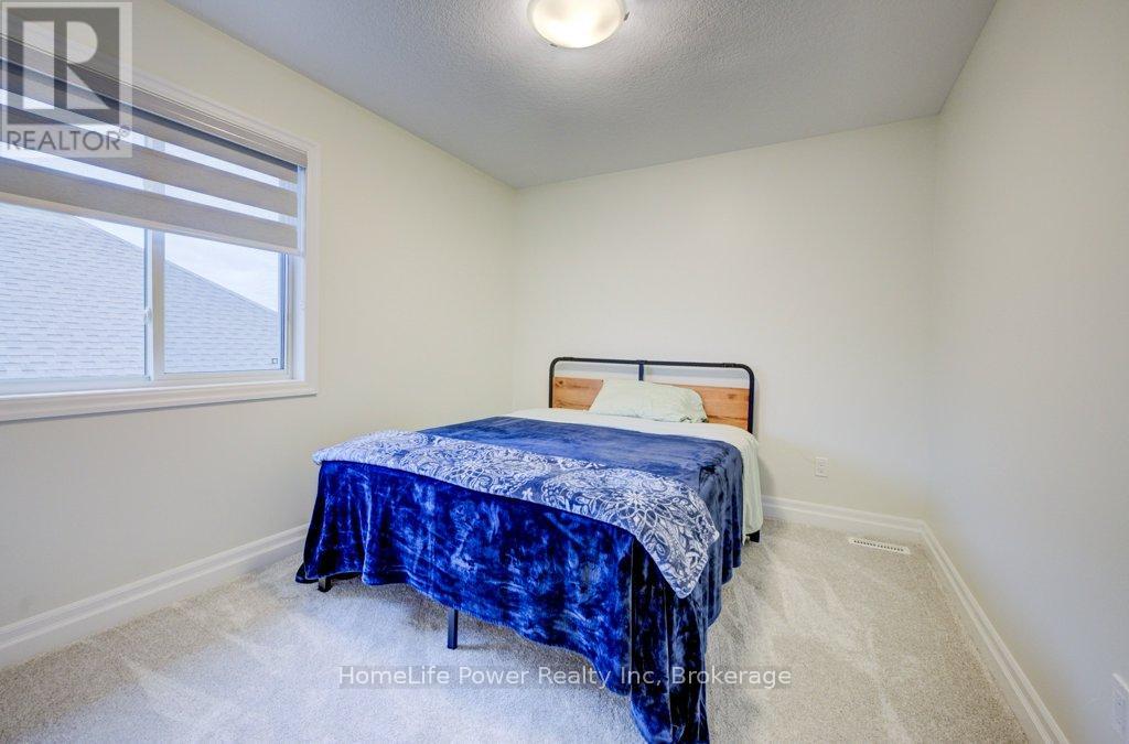 4 Livingston Drive Property Photo 32
