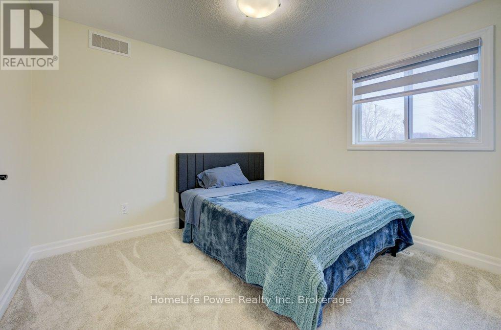 4 Livingston Drive Property Photo 33