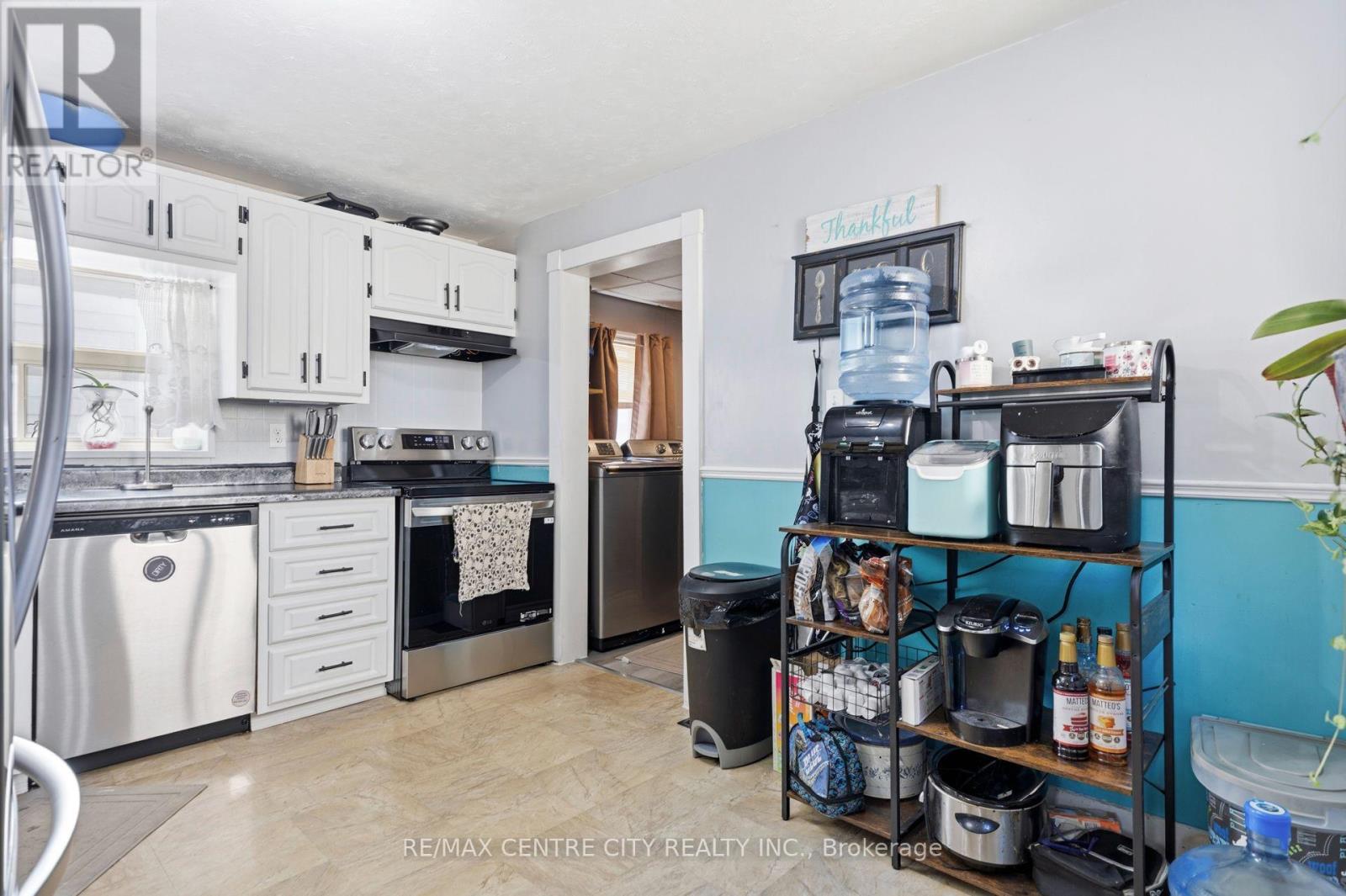 56 Mitchell Street Property Photo 9