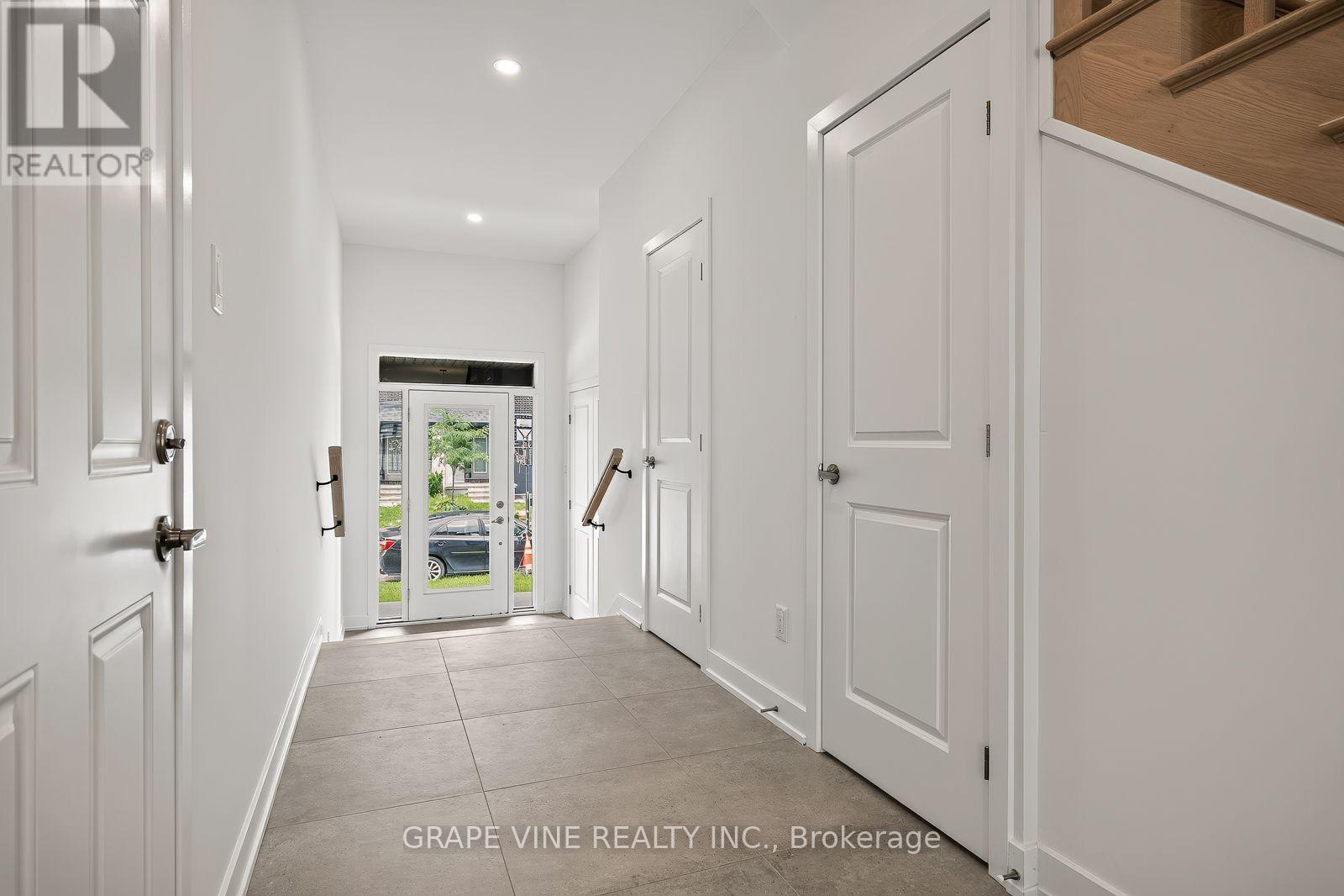 239 Monticello Avenue Property Photo 4
