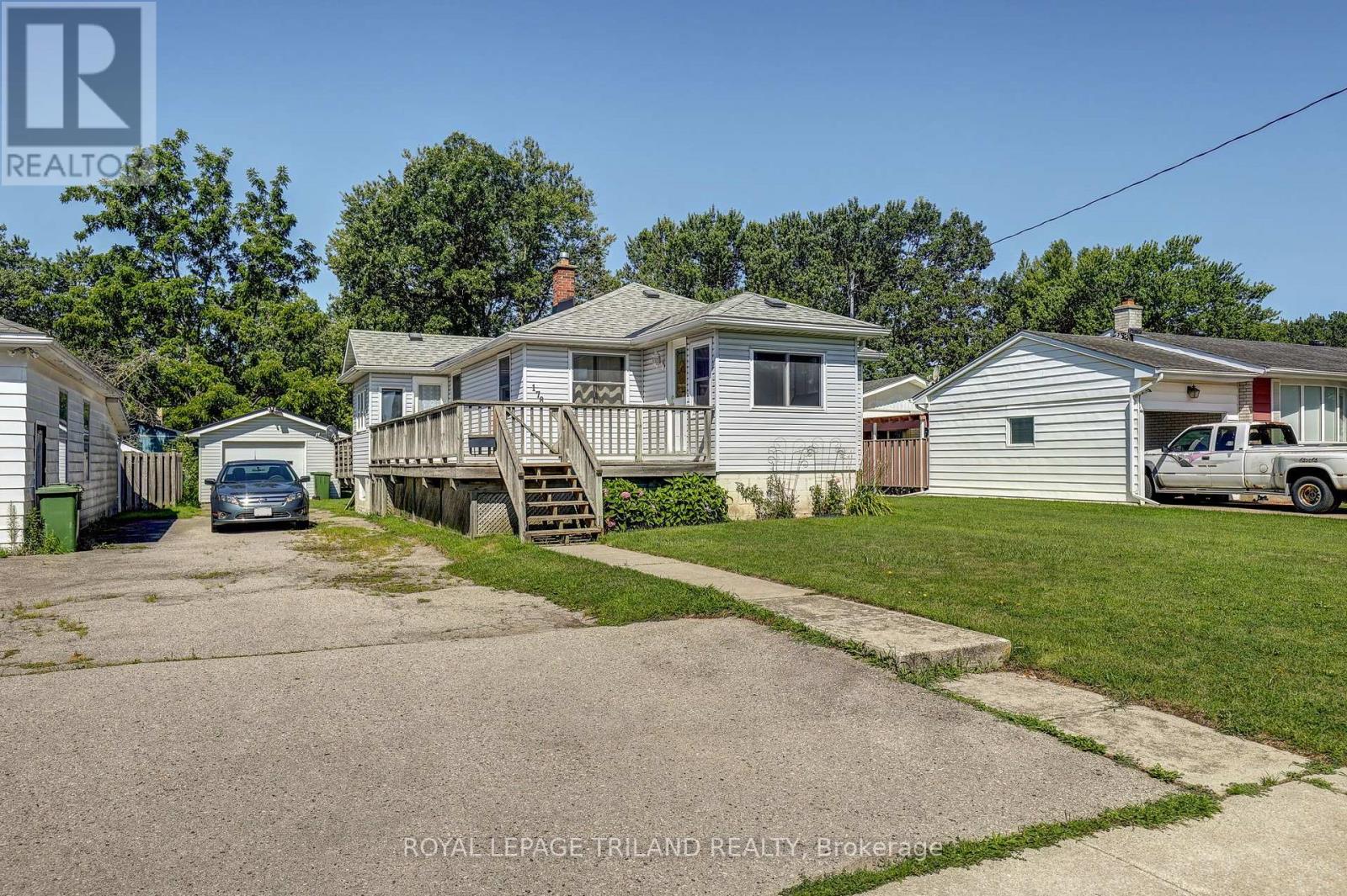 178 Balaclava Street Property Photo 3