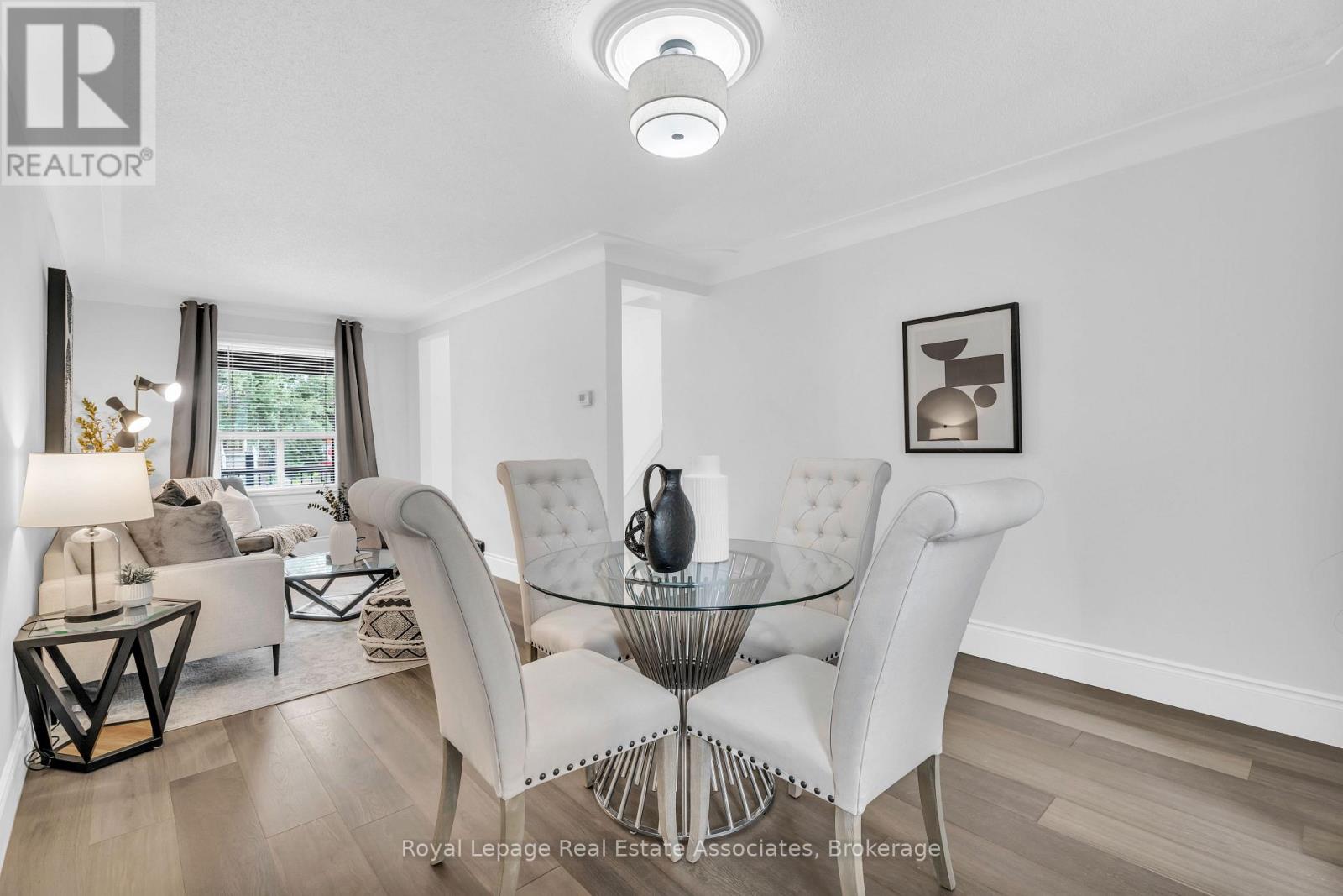 10 Gordon Street Property Photo 10