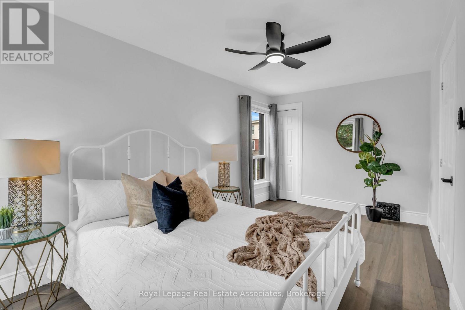 10 Gordon Street Property Photo 20