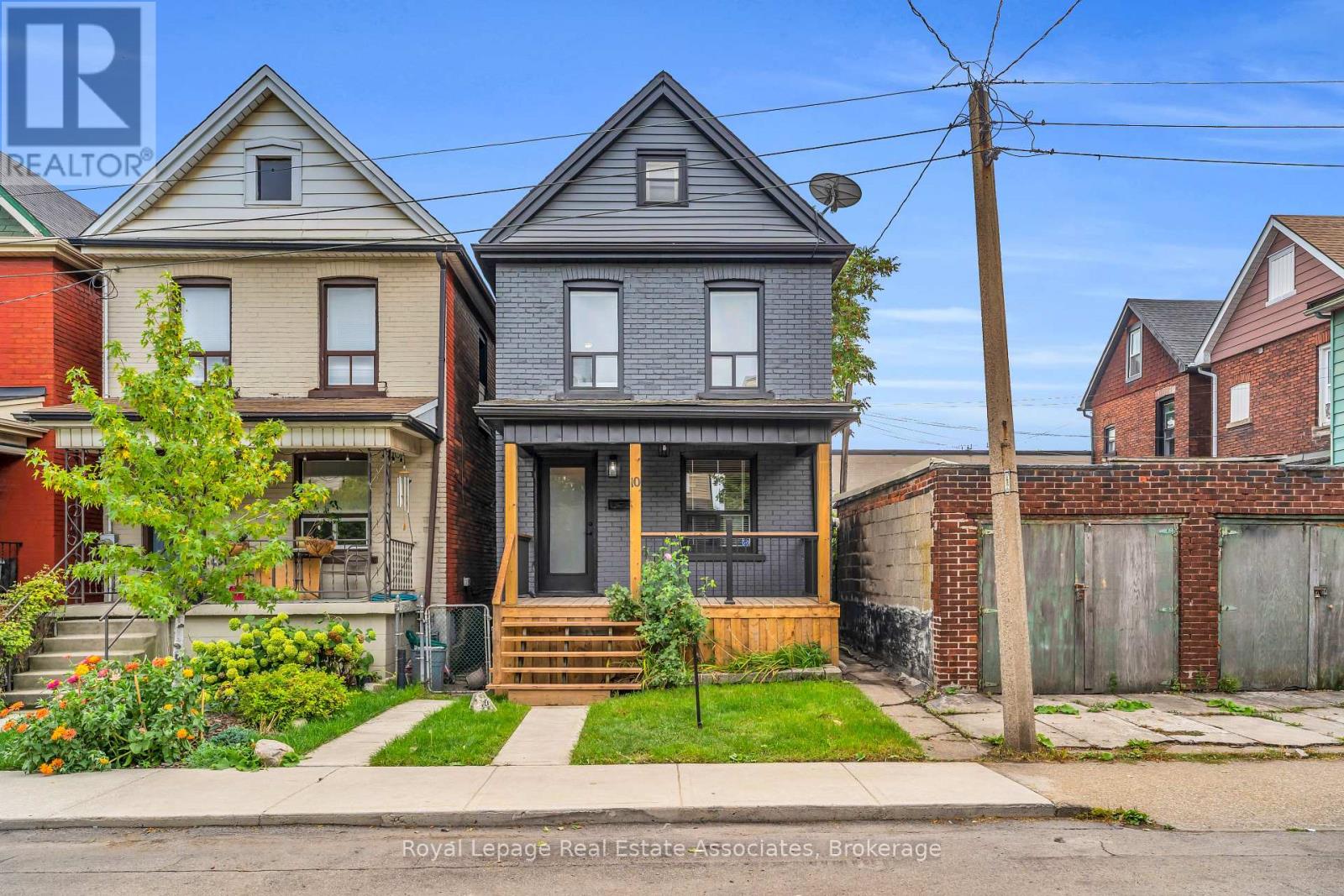 10 Gordon Street Property Photo 36