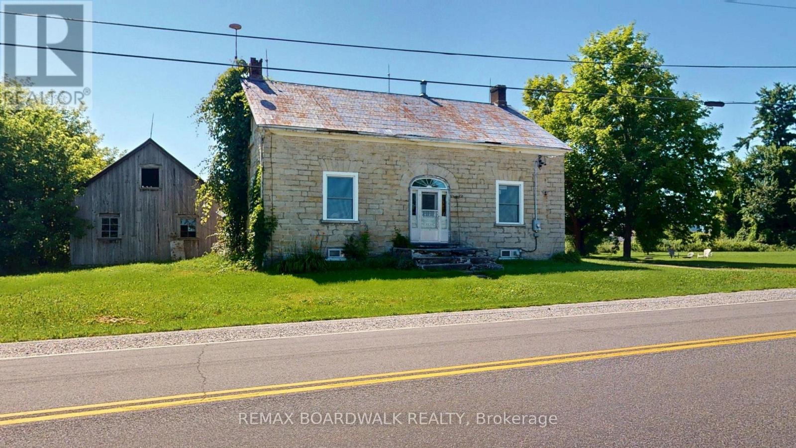 585 Fallbrook Road Property Photo 1