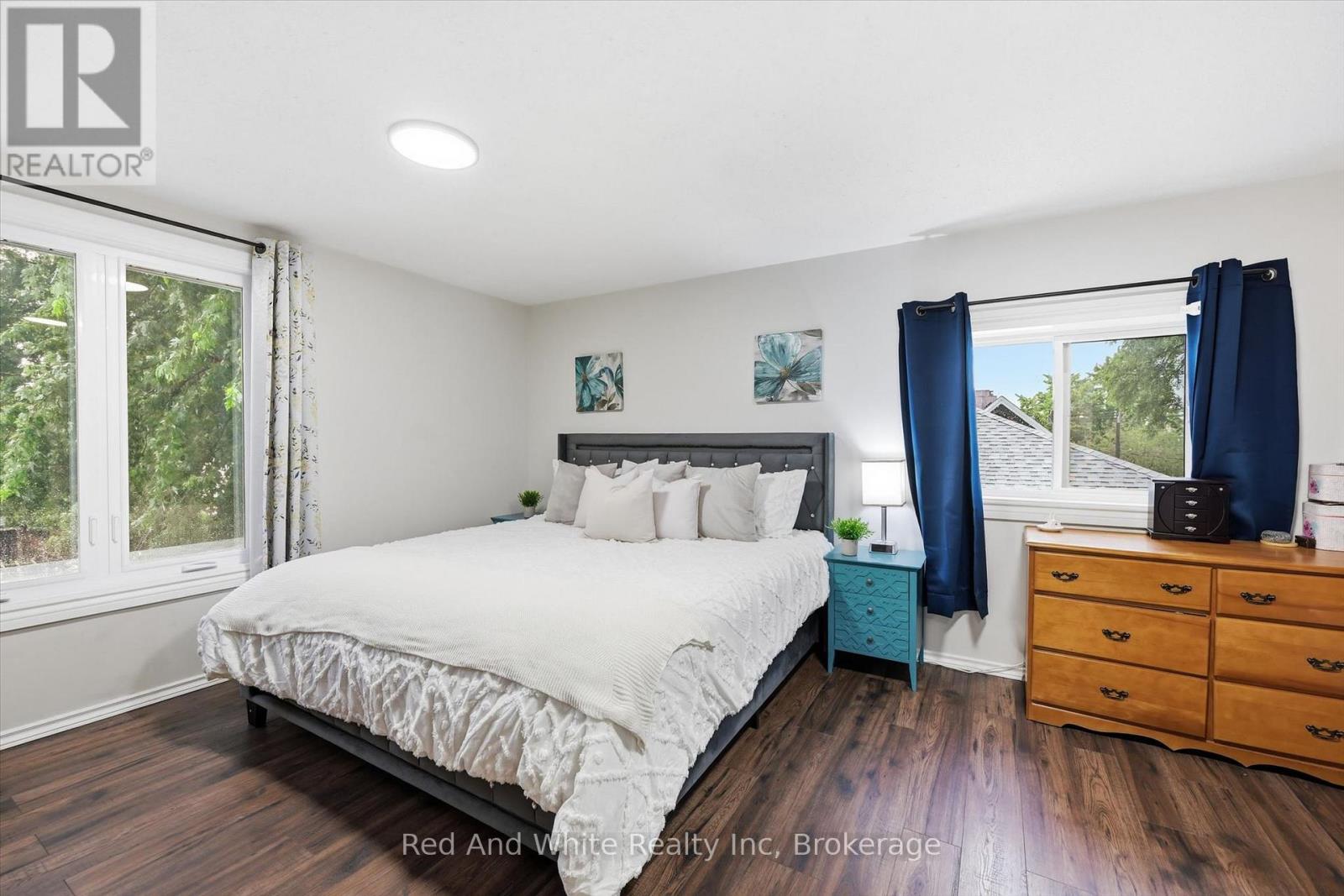 450 East 42nd Street Property Photo 20