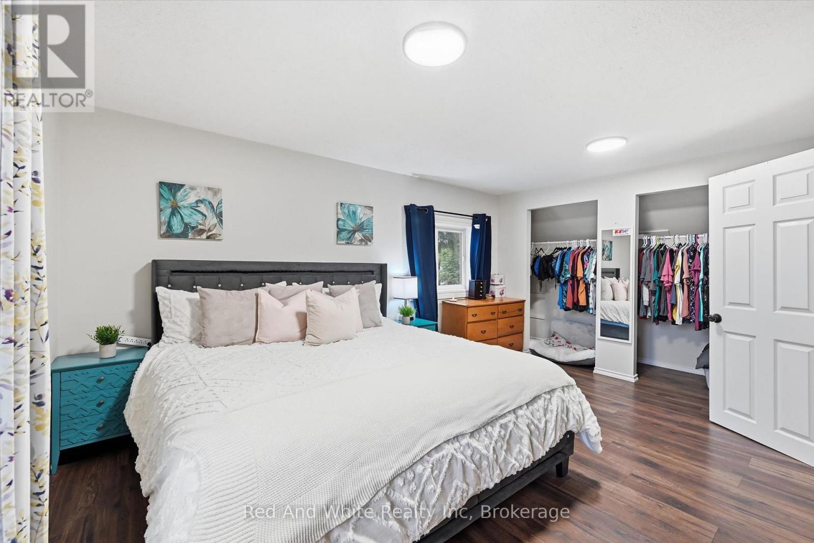 450 East 42nd Street Property Photo 22