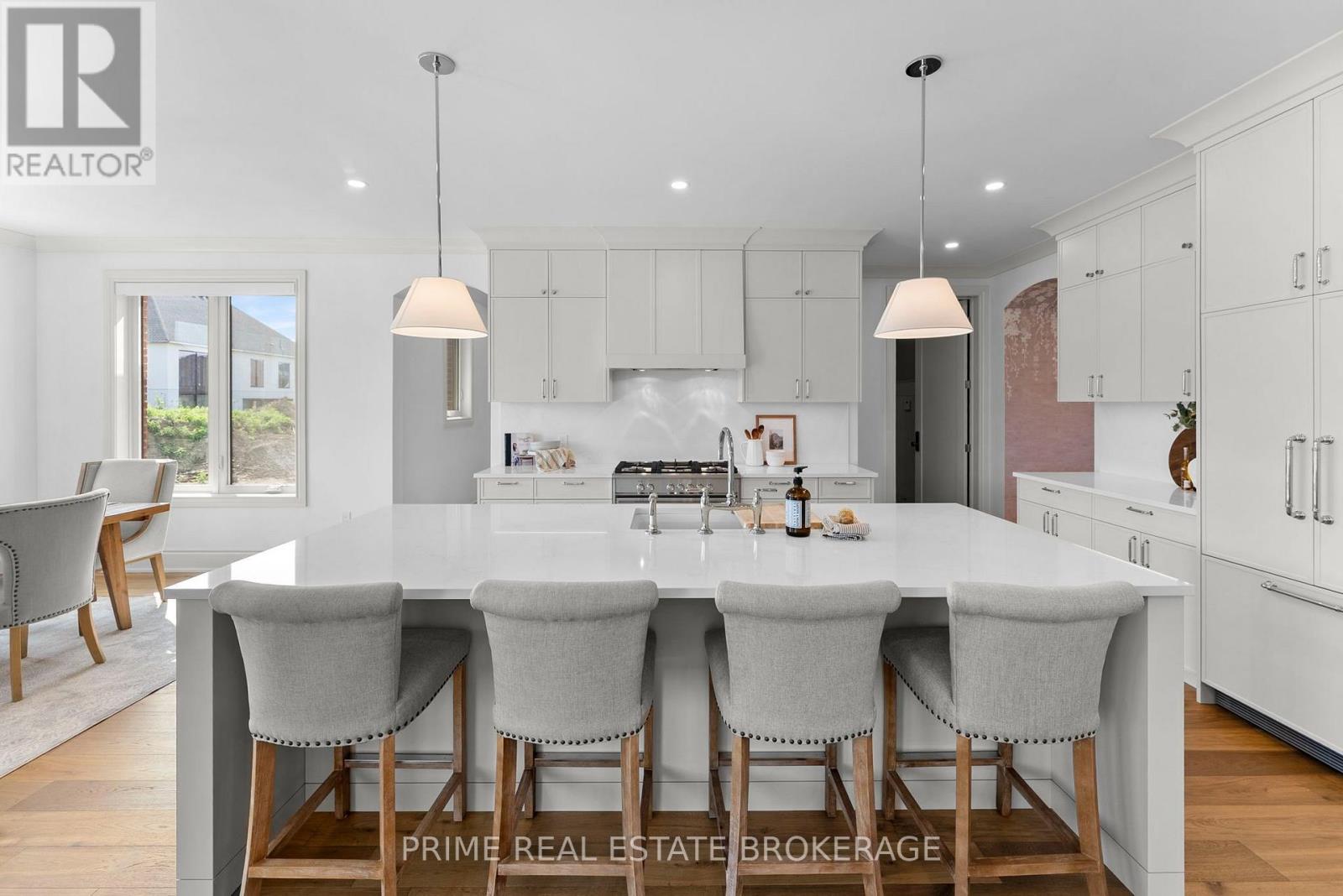 793 Valleystream Walk Property Photo 15