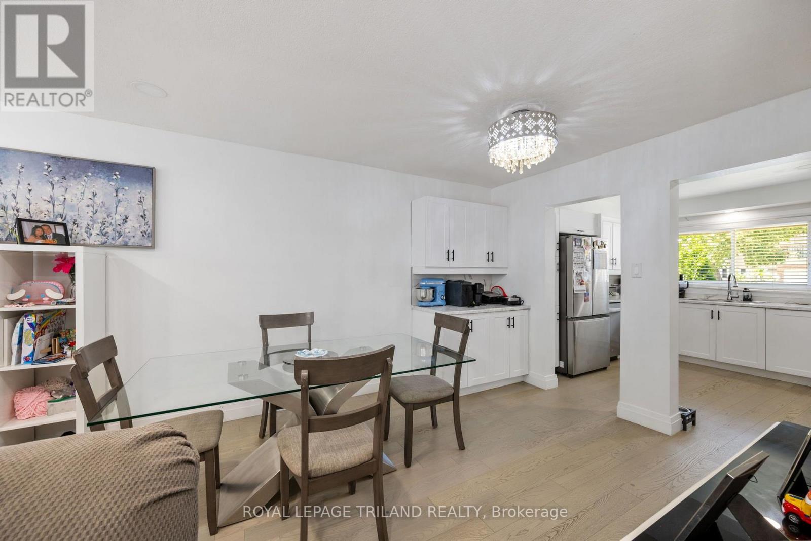 43 - 711 Osgoode Drive Property Photo 14