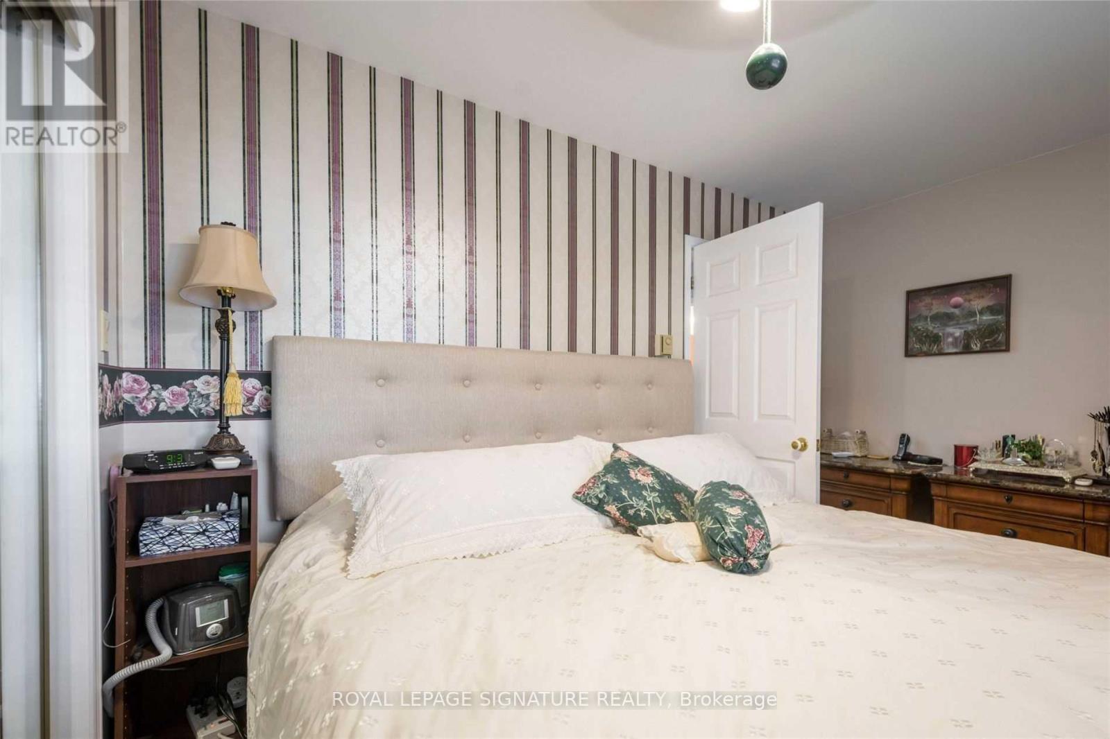 11438c Loyalist Parkway Property Photo 23