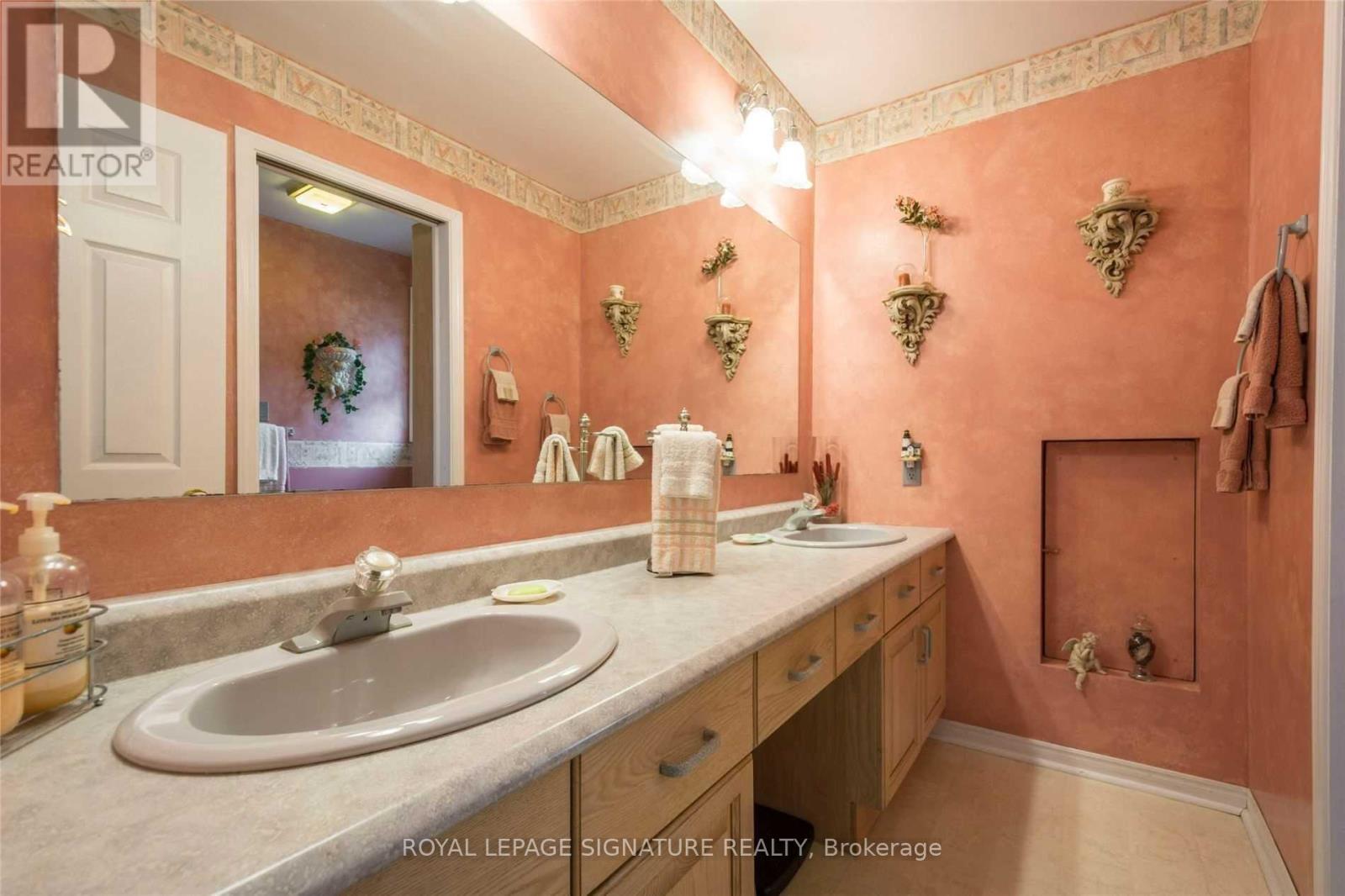 11438c Loyalist Parkway Property Photo 28
