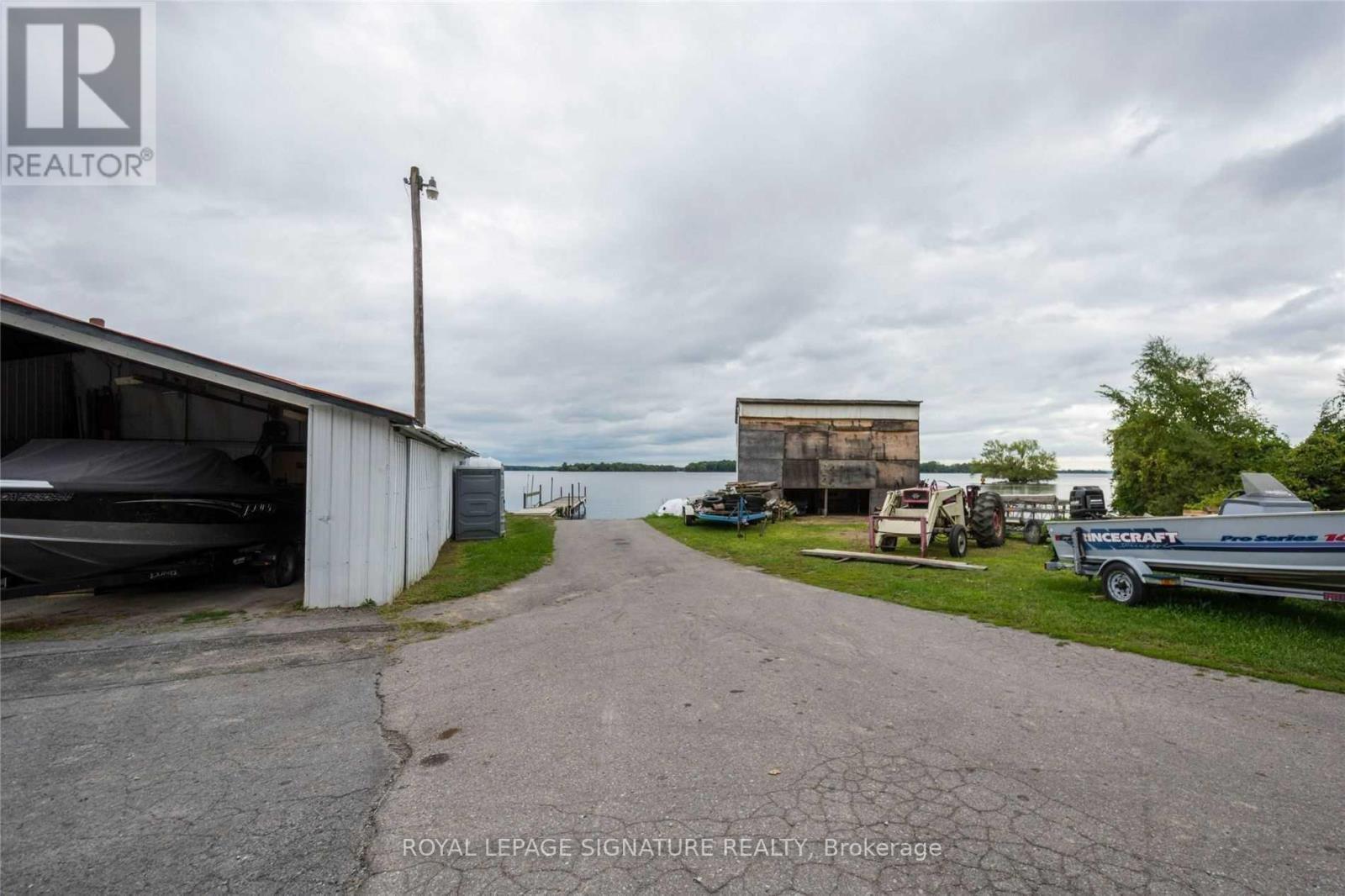 11438c Loyalist Parkway Property Photo 34