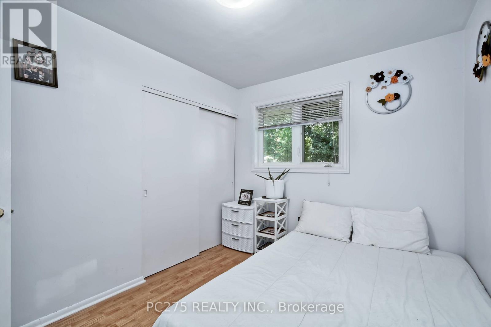 1229 Exmouth Street Property Photo 16