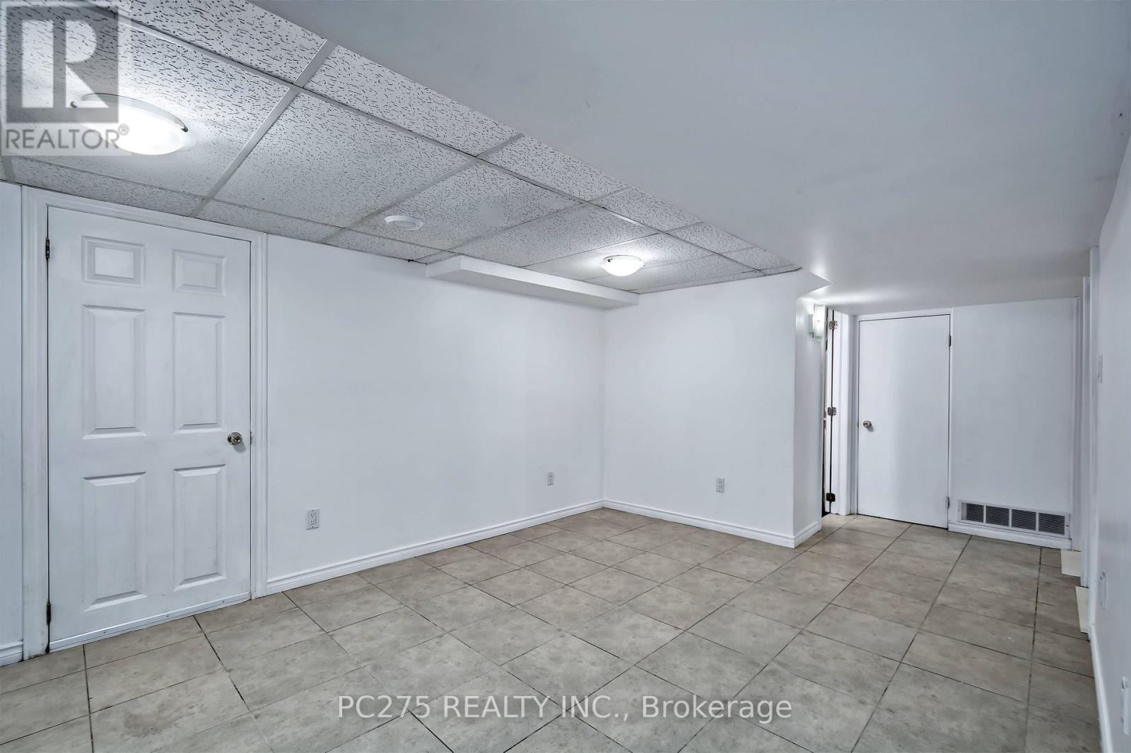 1229 Exmouth Street Property Photo 21