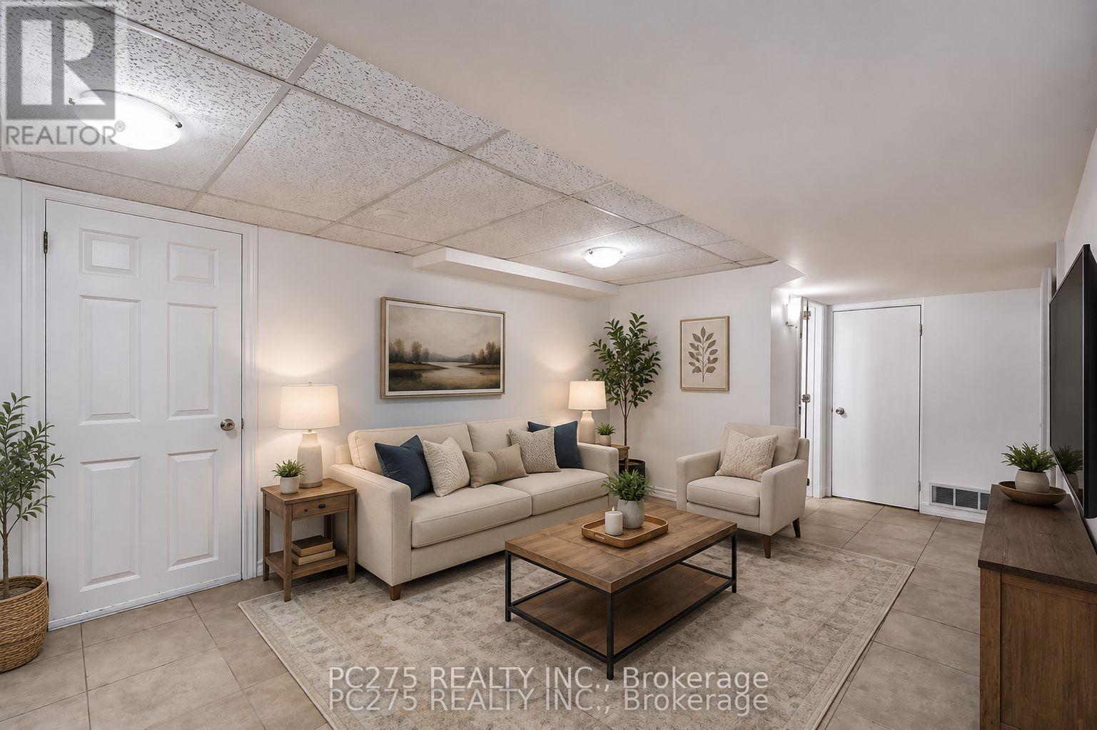 1229 Exmouth Street Property Photo 22