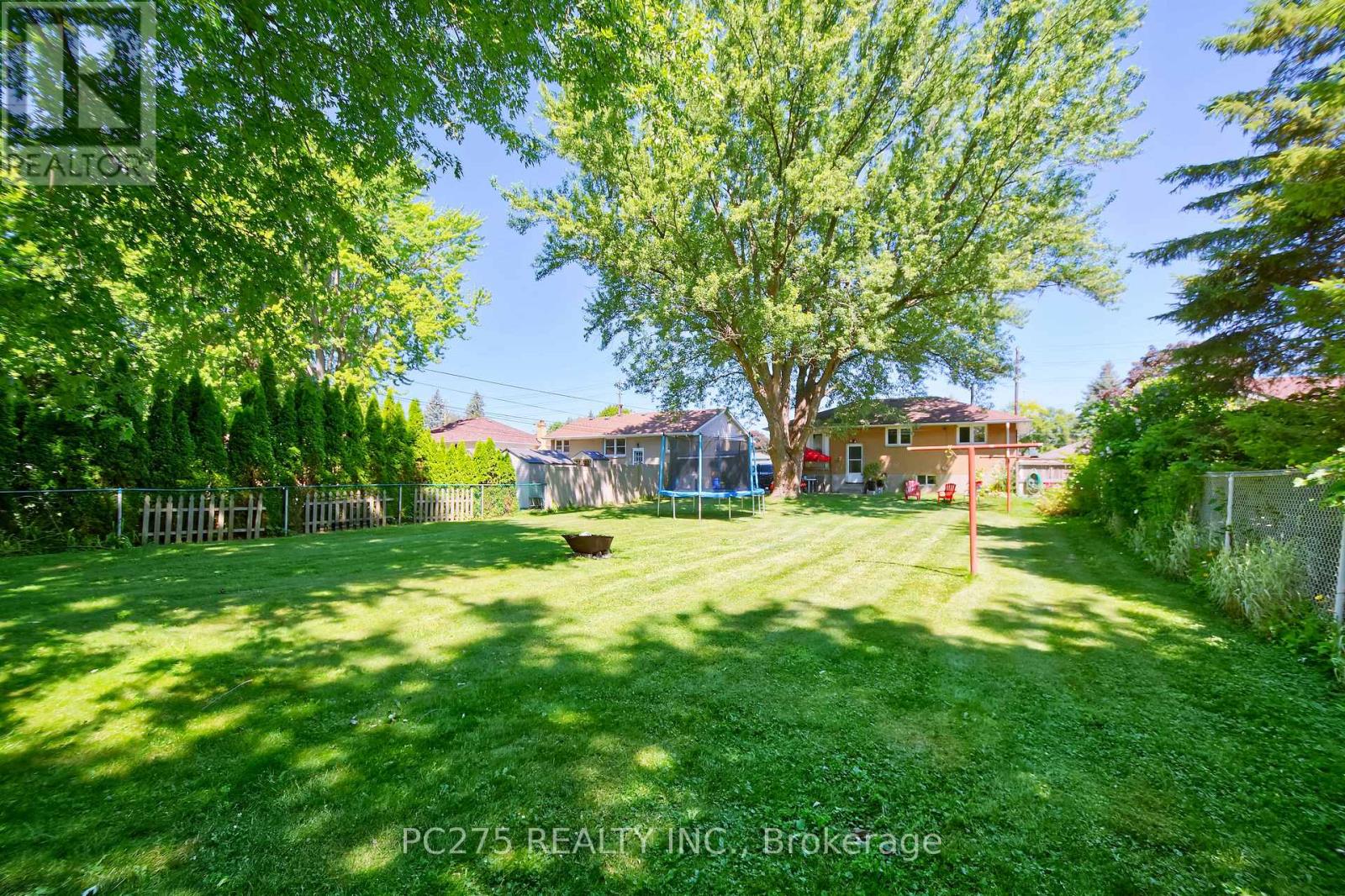 1229 Exmouth Street Property Photo 39