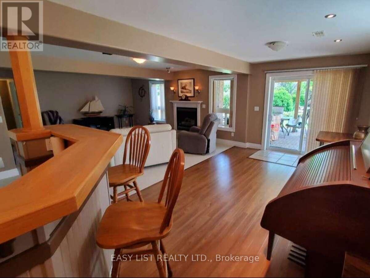 305 O'connor Court Property Photo 23