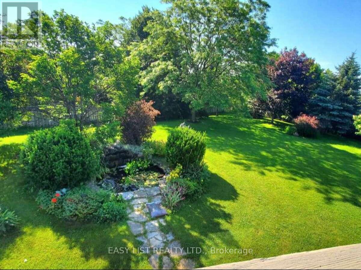 305 O'connor Court Property Photo 27