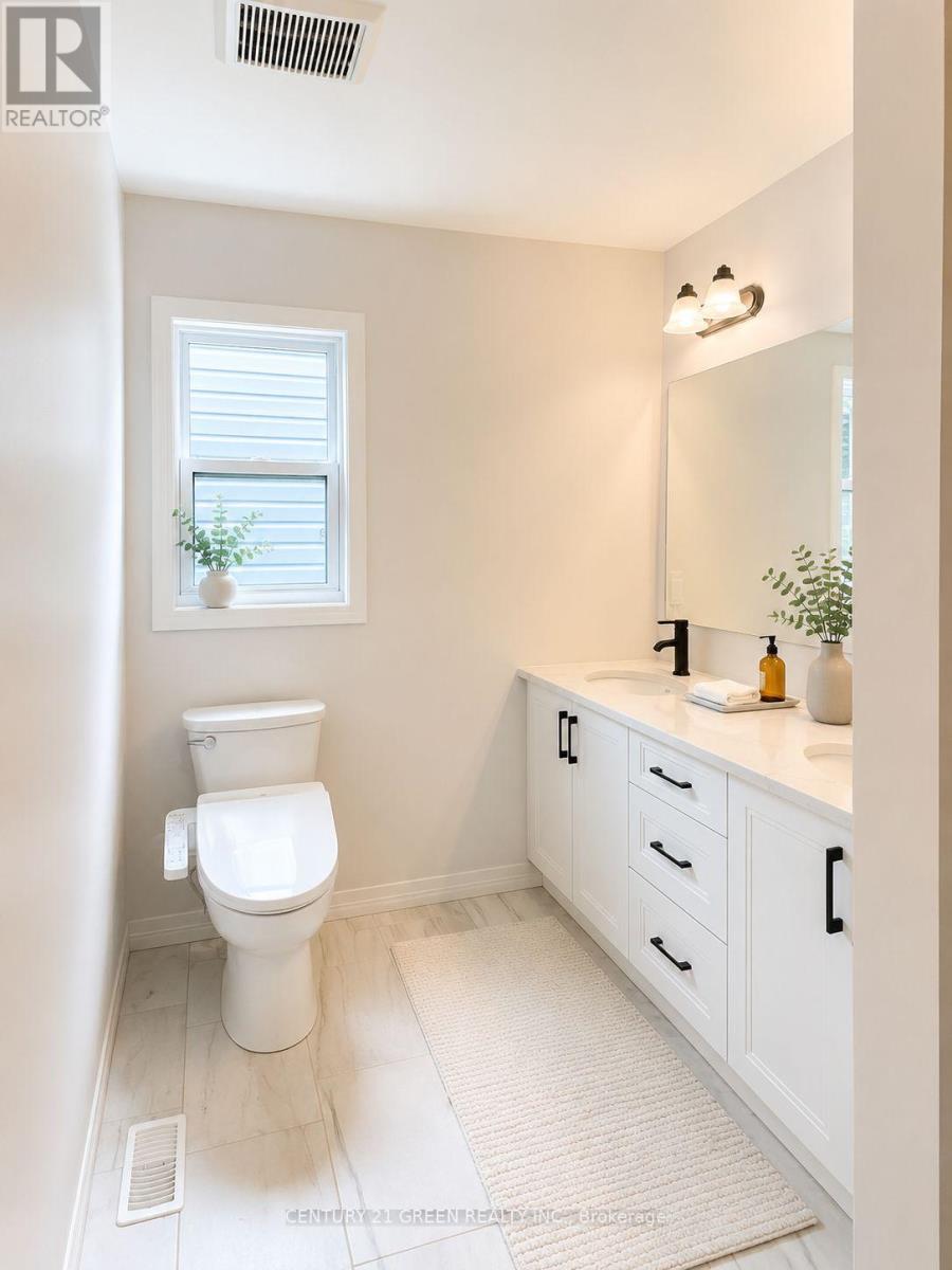 251 Clark Avenue Property Photo 18