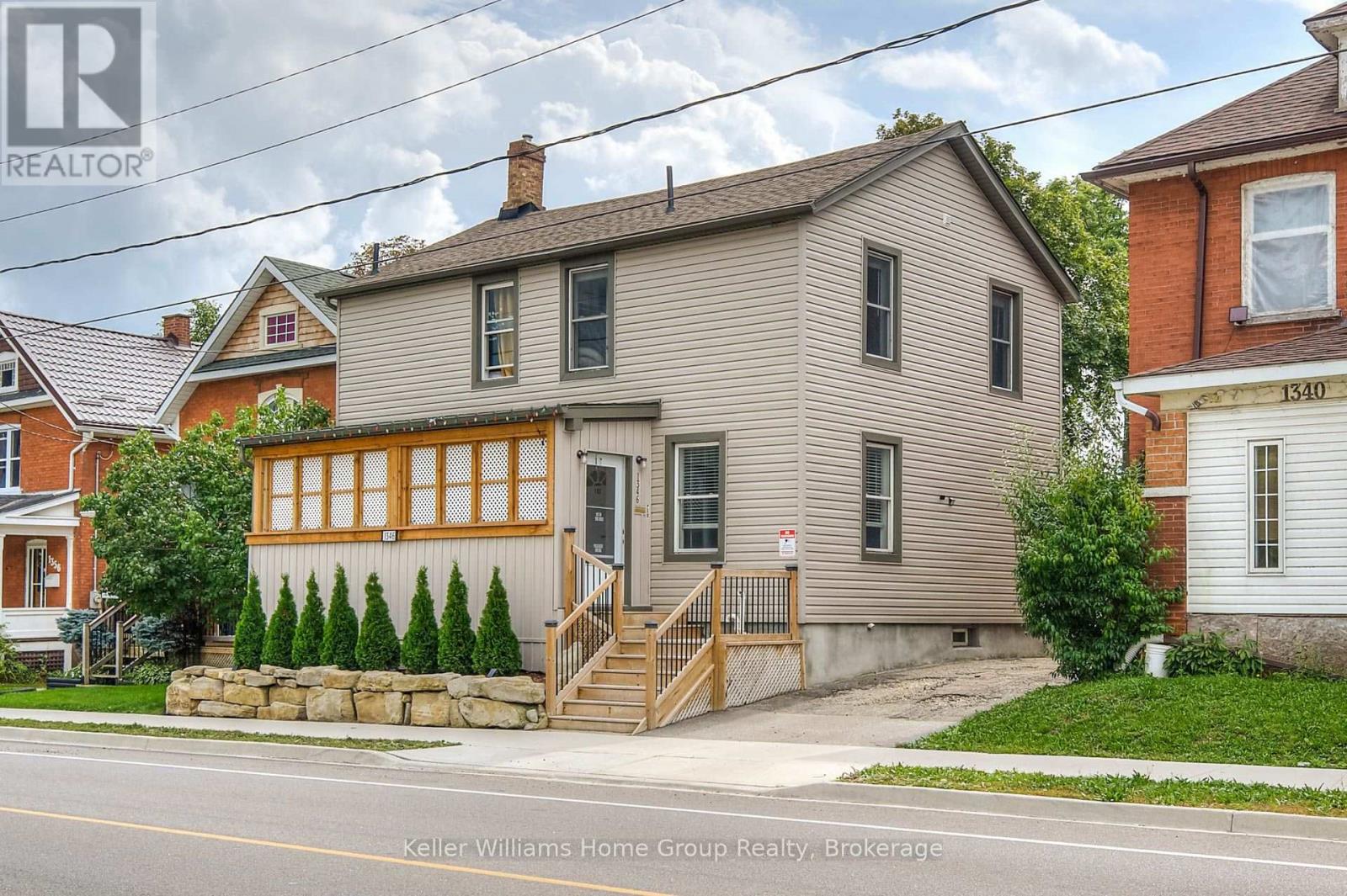 1346 King Street E Property Photo 9