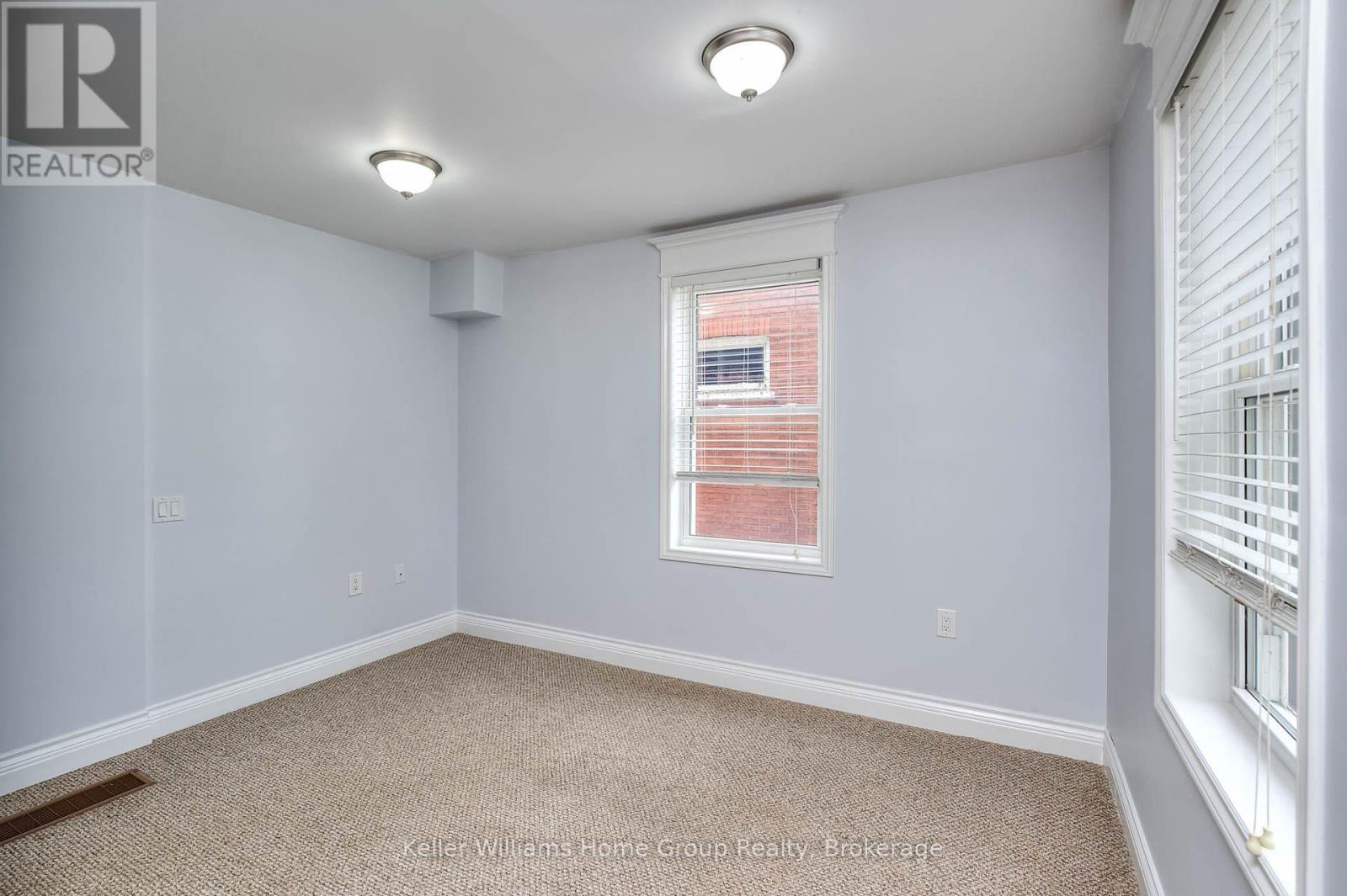 1346 King Street E Property Photo 16