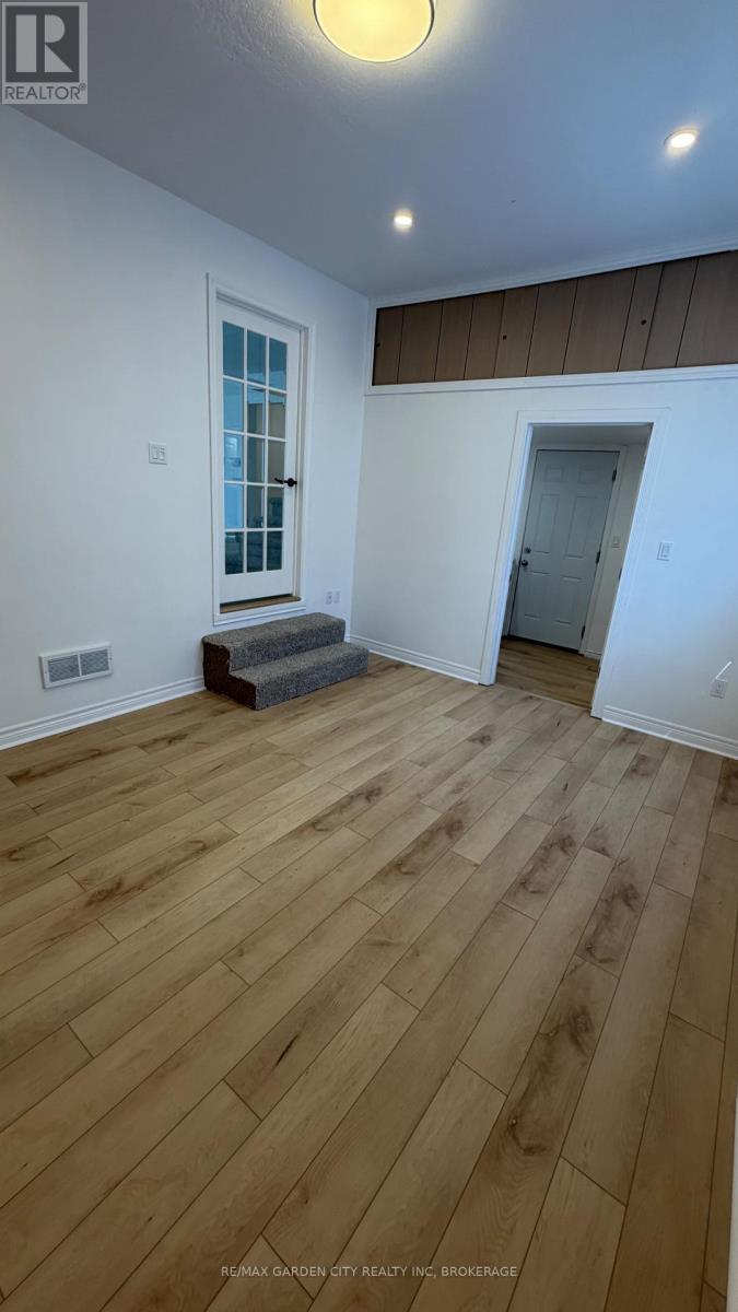 102 Tupper Drive Property Photo 12