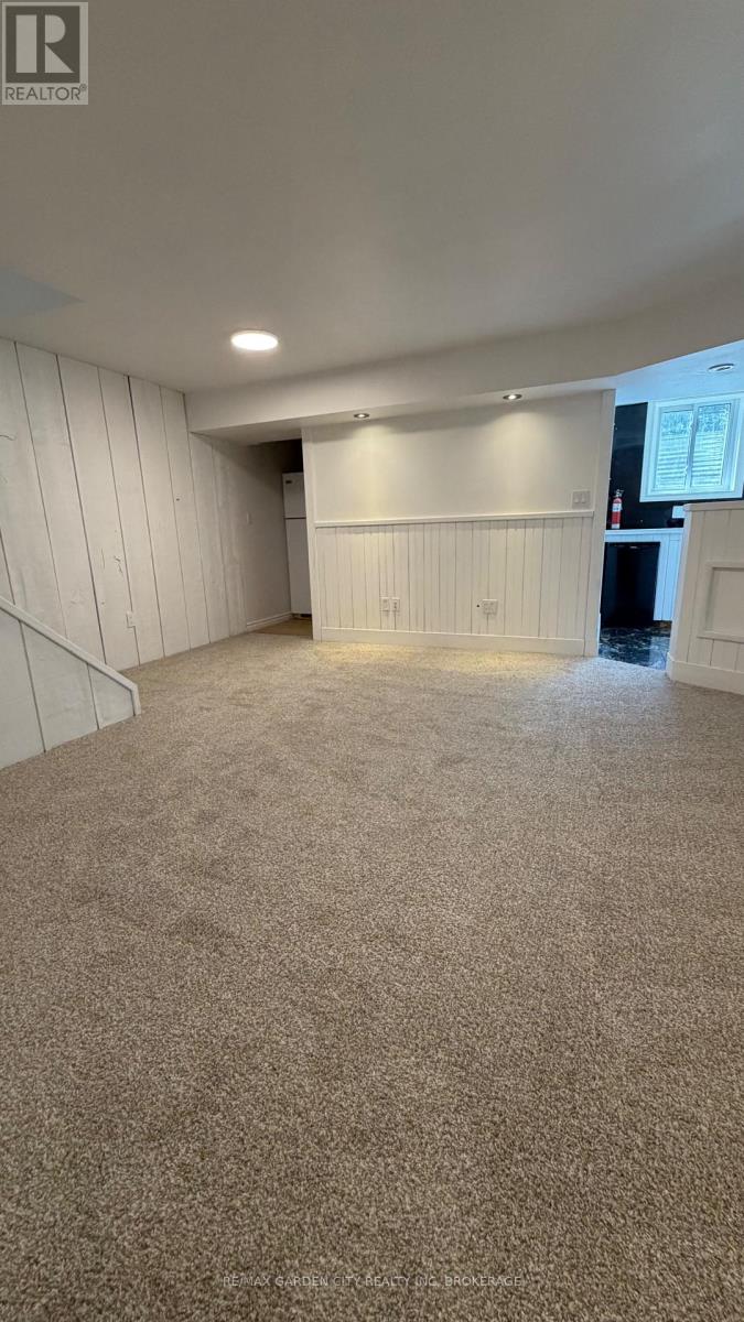102 Tupper Drive Property Photo 16