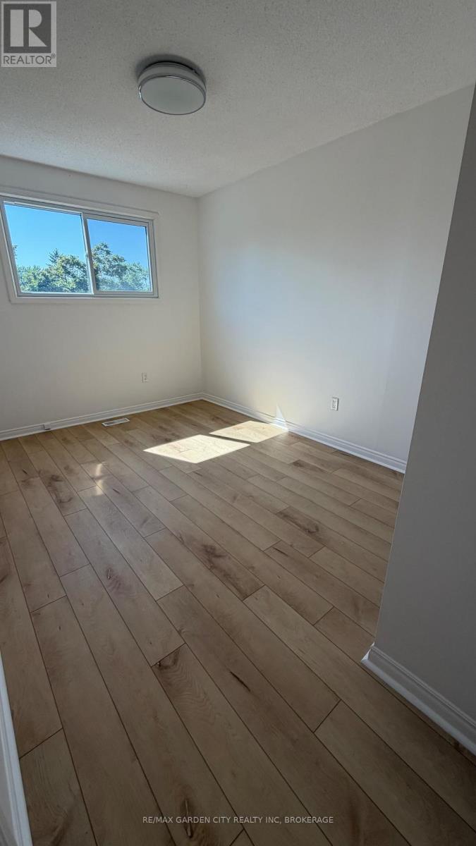 102 Tupper Drive Property Photo 28