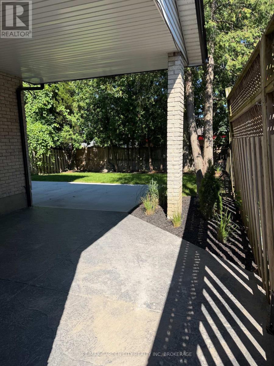 102 Tupper Drive Property Photo 37