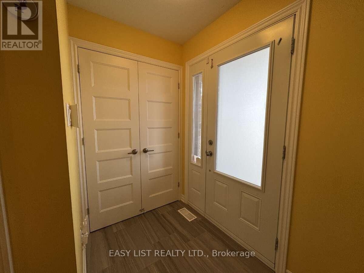 306 Belfort Crescent Property Photo 4
