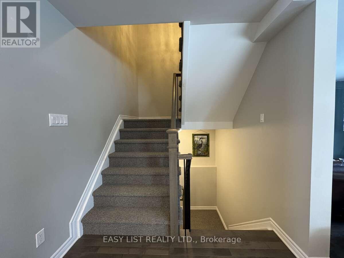 306 Belfort Crescent Property Photo 10