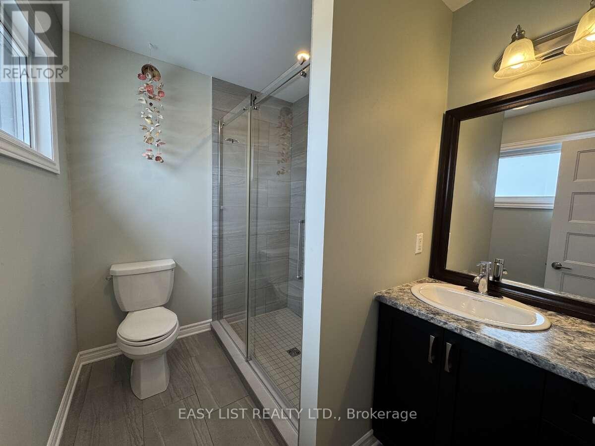 306 Belfort Crescent Property Photo 14