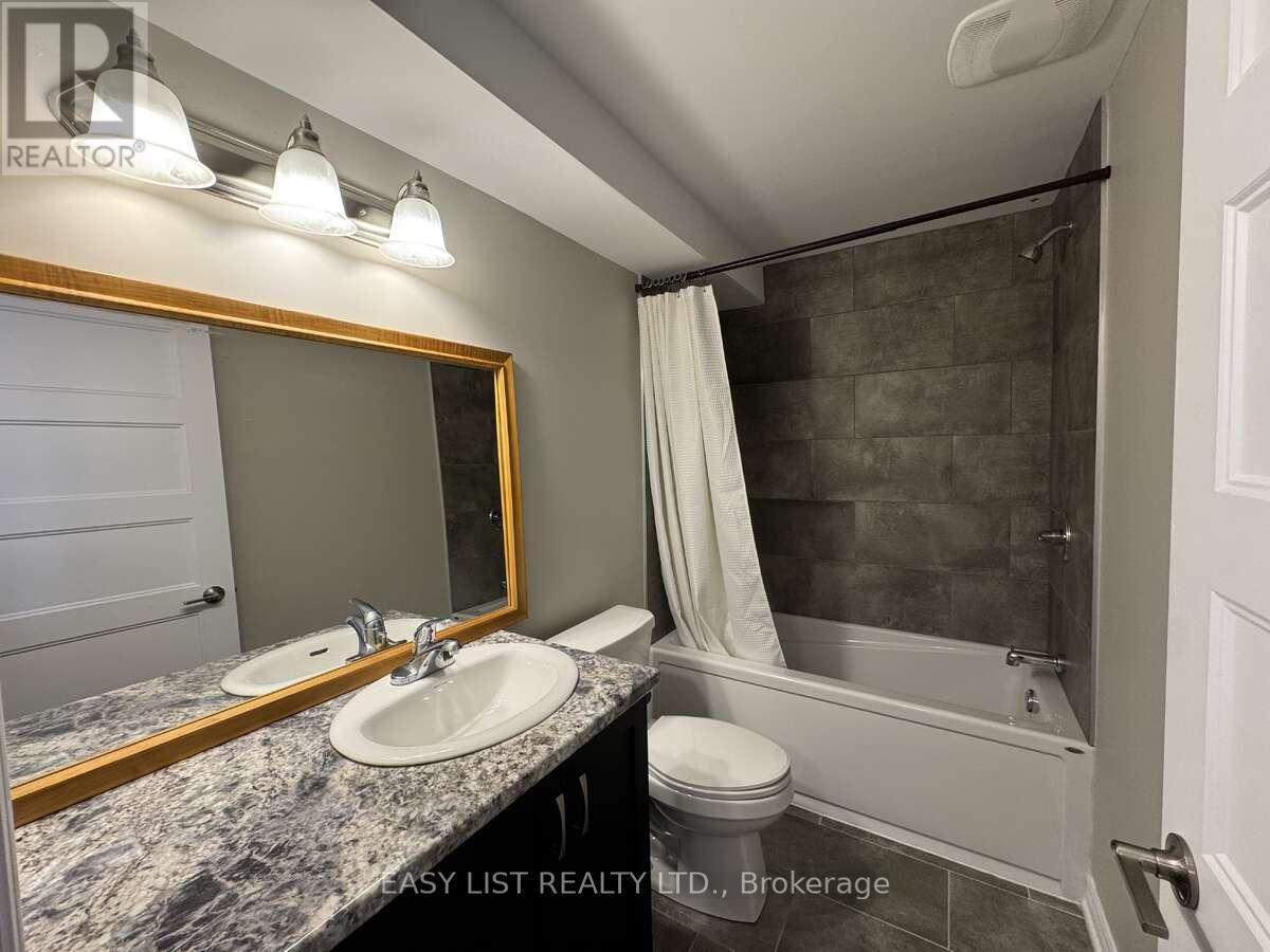 306 Belfort Crescent Property Photo 25