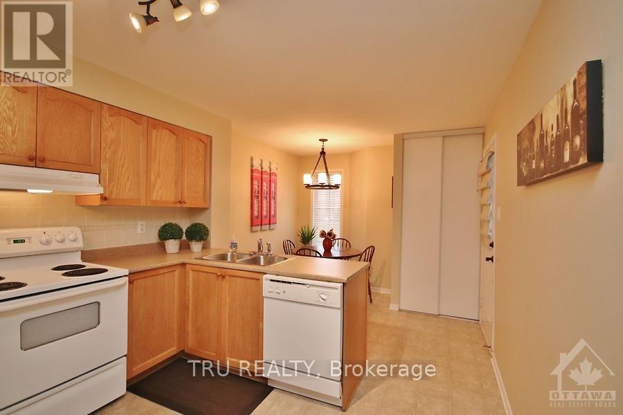 835 Longfields Drive Property Photo 13