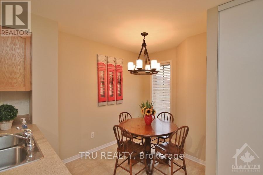835 Longfields Drive Property Photo 14