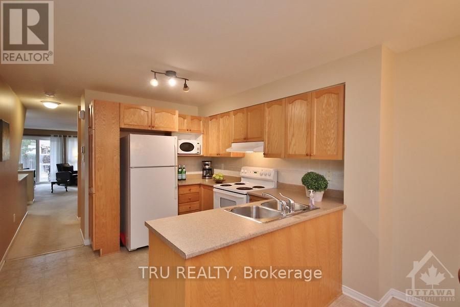 835 Longfields Drive Property Photo 15
