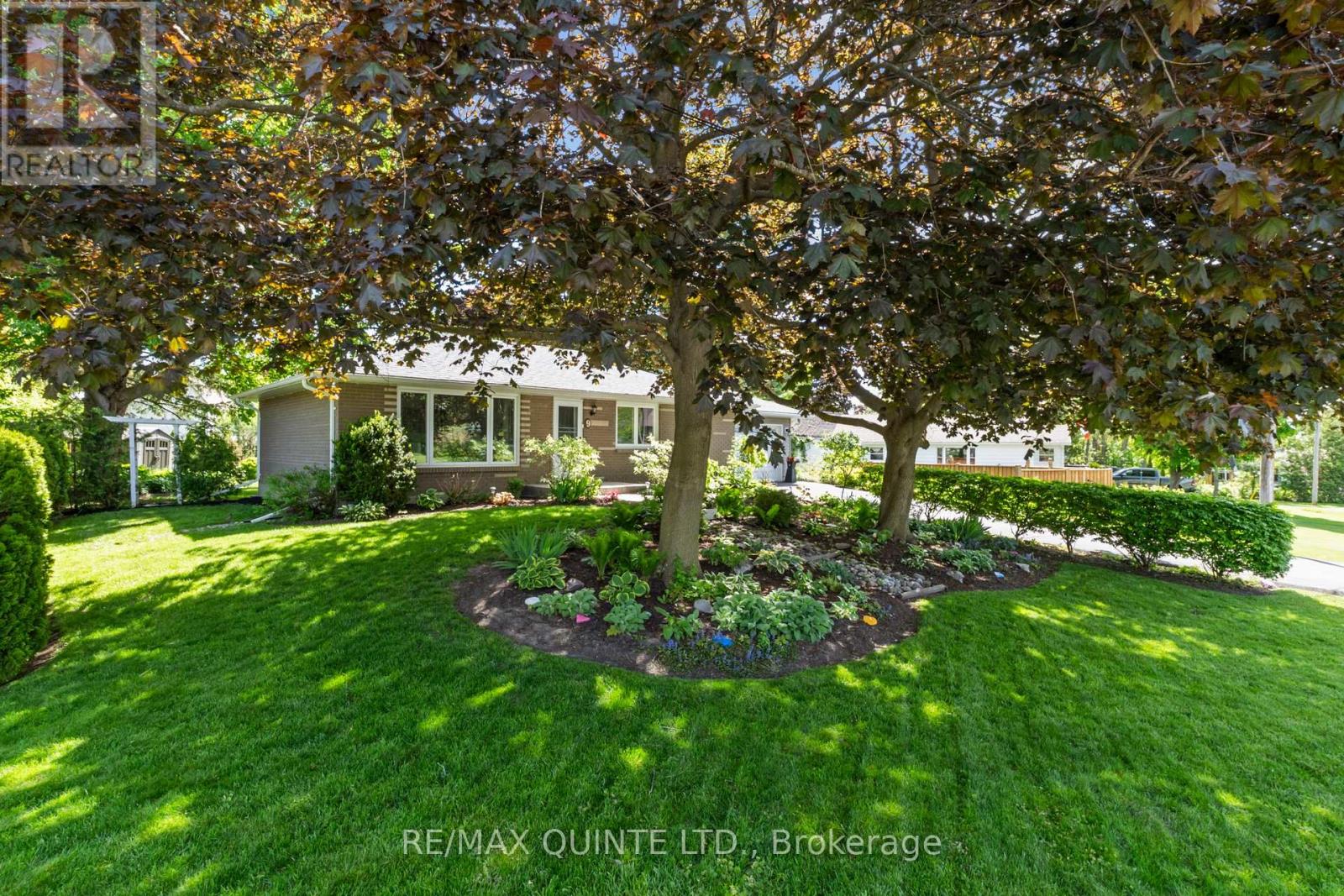 9 Cheer Drive Property Photo 3