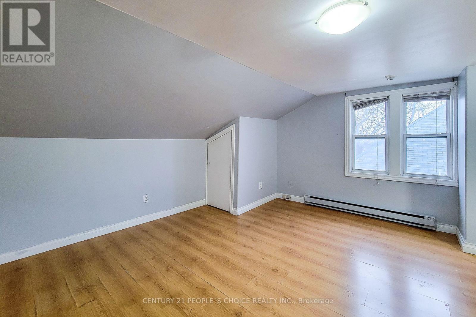 4999 Mcrae Street Property Photo 8