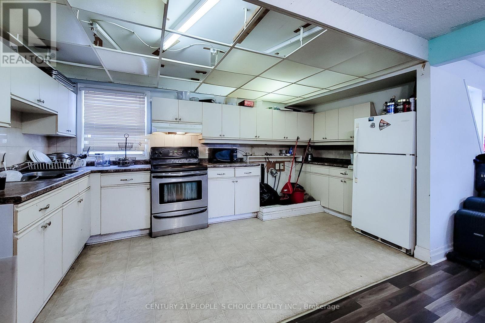 4999 Mcrae Street Property Photo 15
