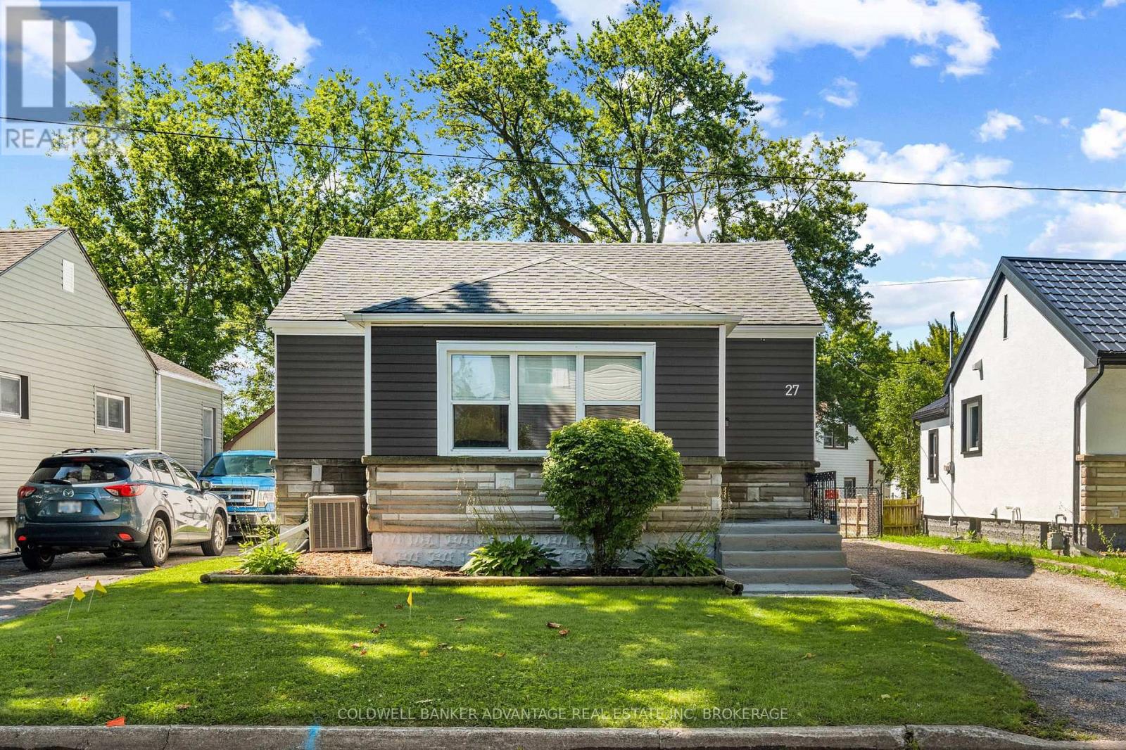 27 ACHILLES AVENUE Property Photo 1