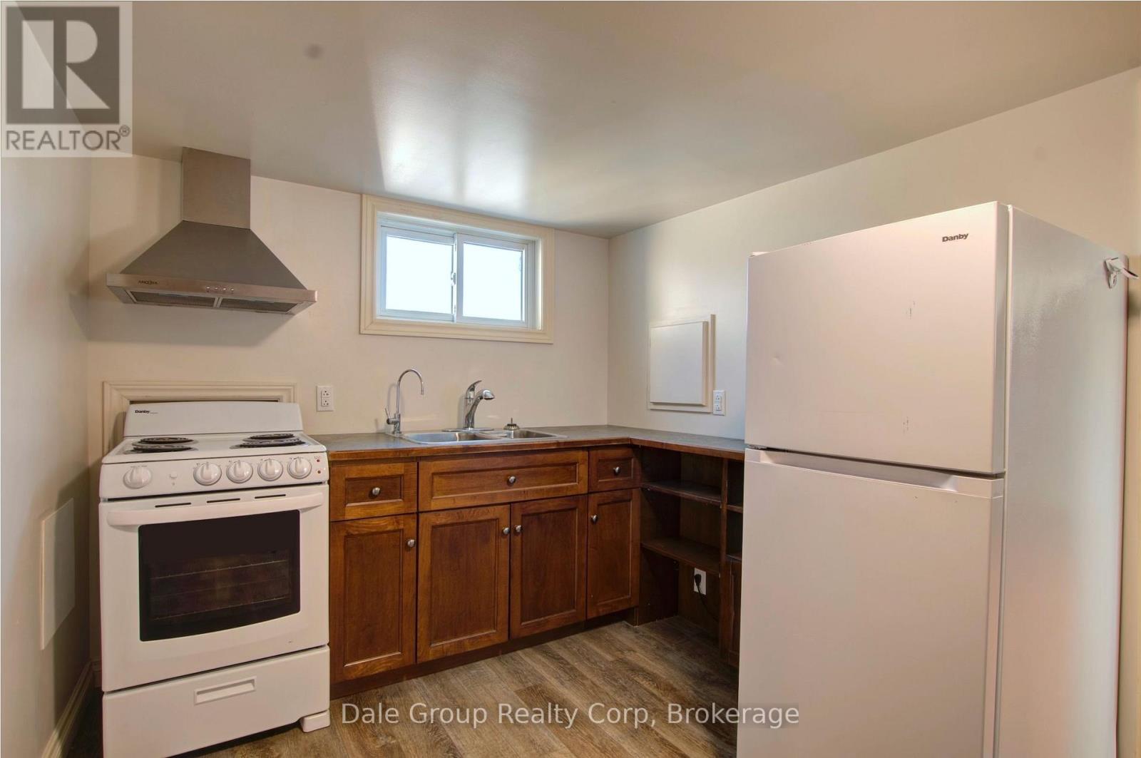 293 Albert Street Property Photo 21