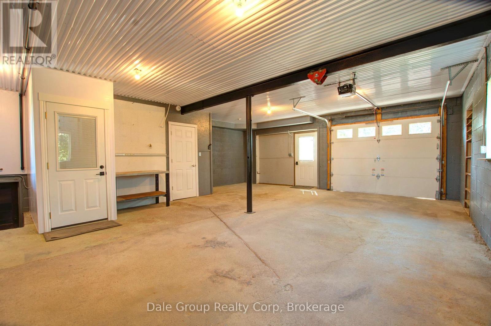 293 Albert Street Property Photo 25